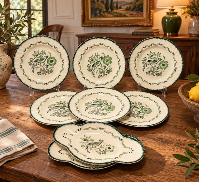 Faïencerie de Longwy - Table service (8) - Emeralds model...