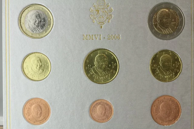 Vatican. Year Set (BU) 2006 (No reserve price)
