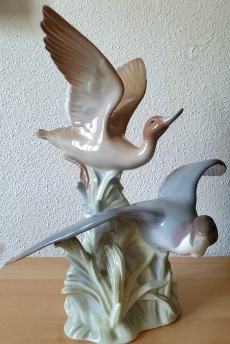 Lladró - Jose Roig - Figure - Patos al vuelo - Porcelain