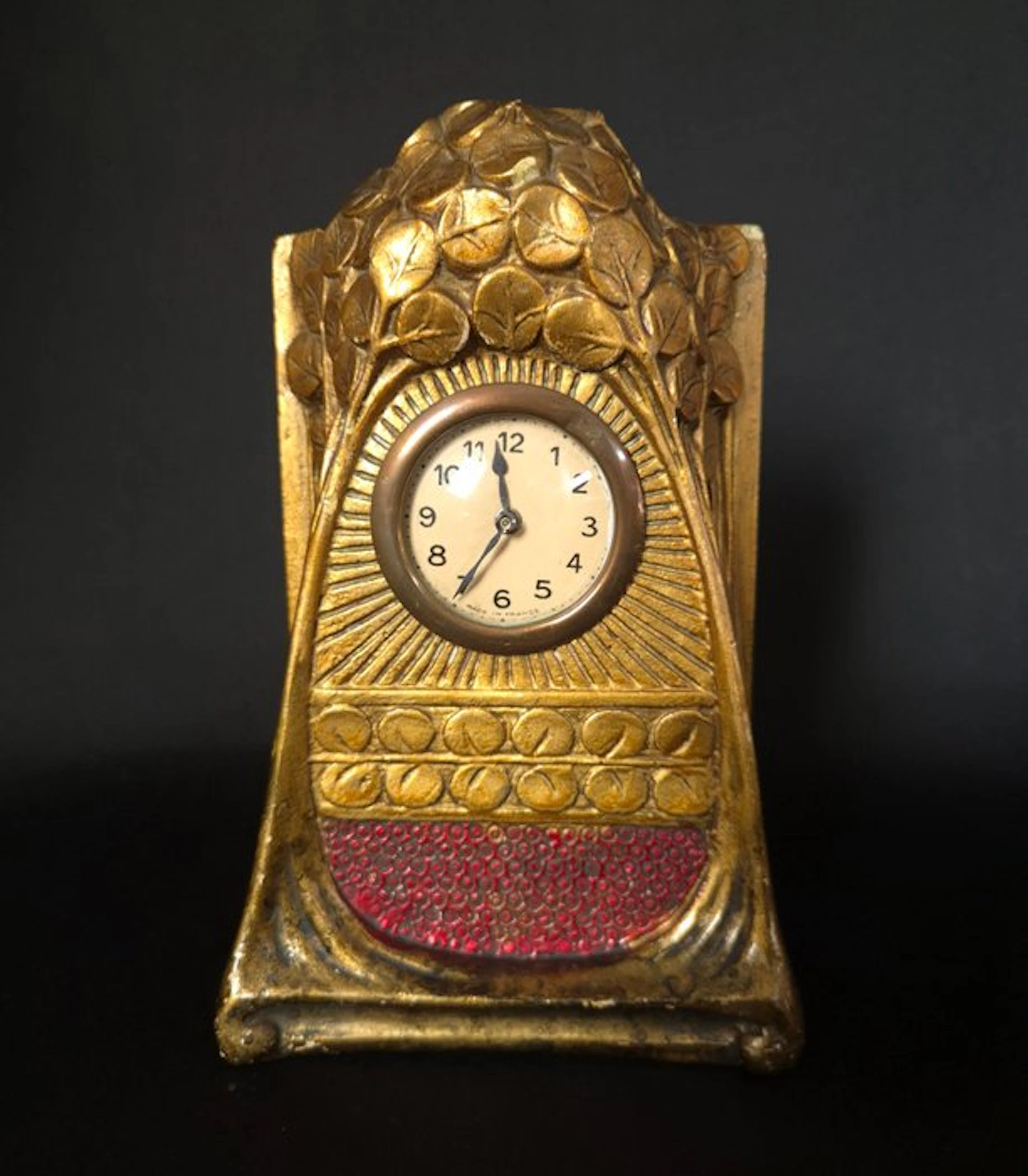 Clock Vienna Secession - Art Nouveau Stucco - 1900-1910 - Wiener Werkstätte
