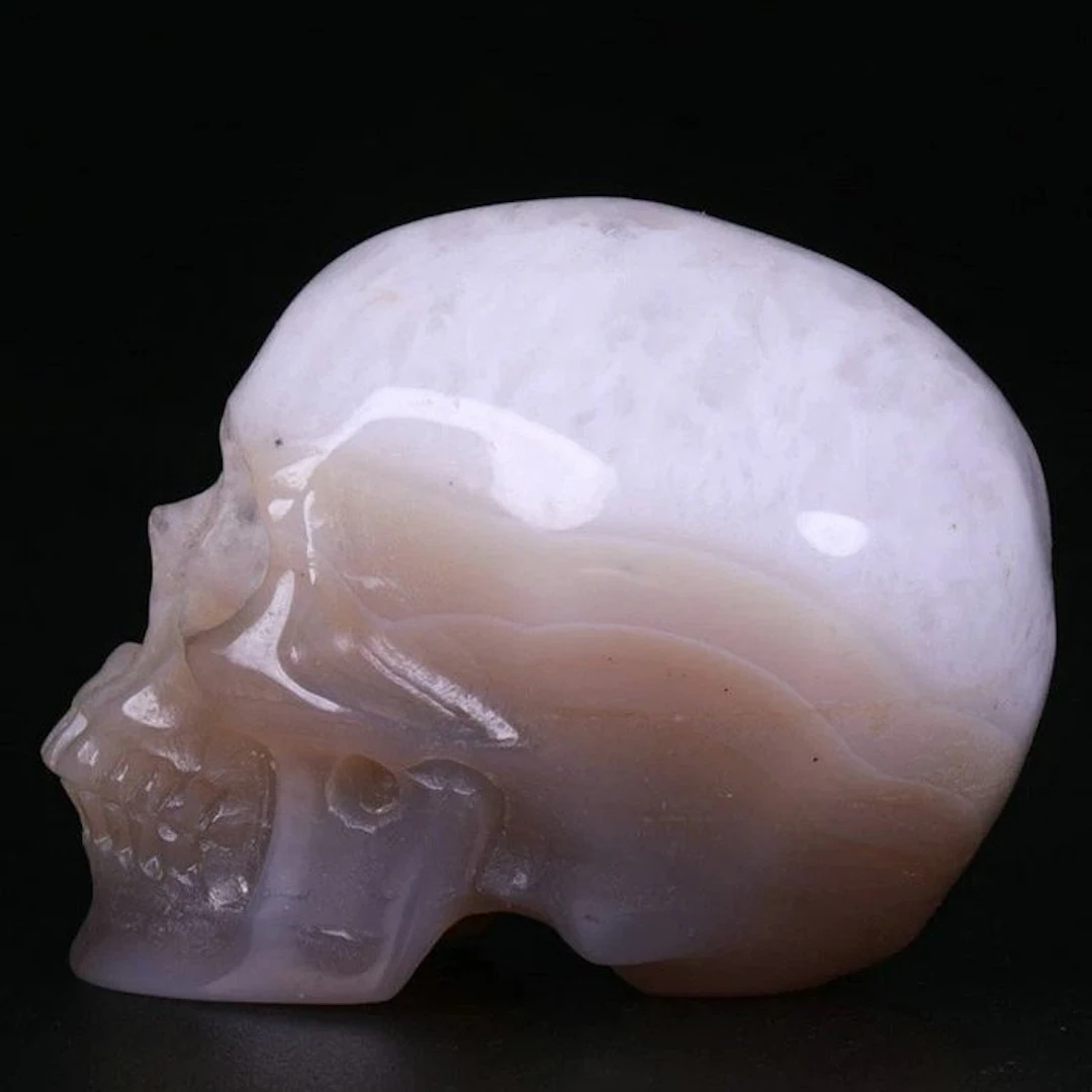94g Mozambique Agate Skull – Featherlock