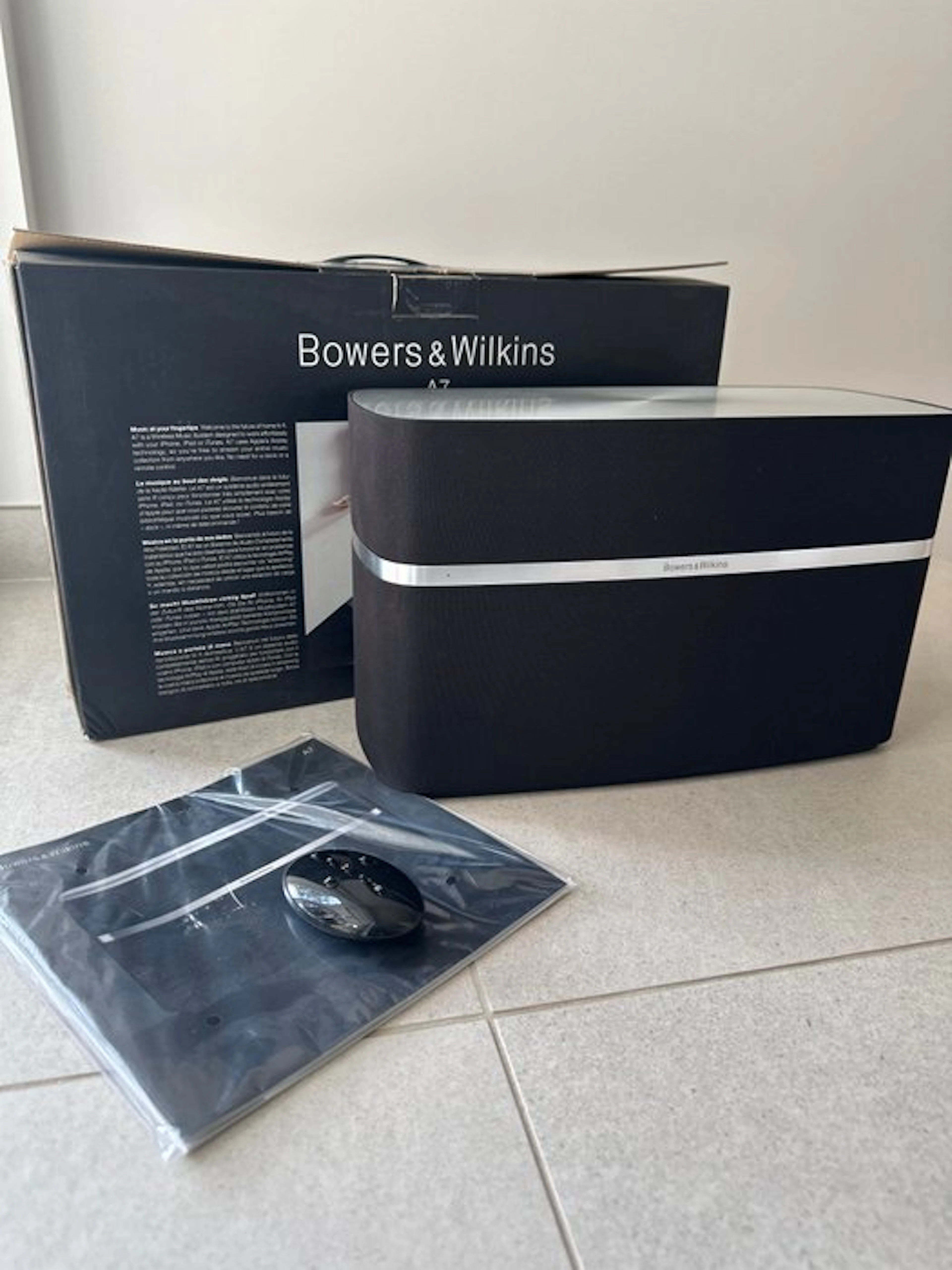 Bowers & Wilkins - A7 Speaker