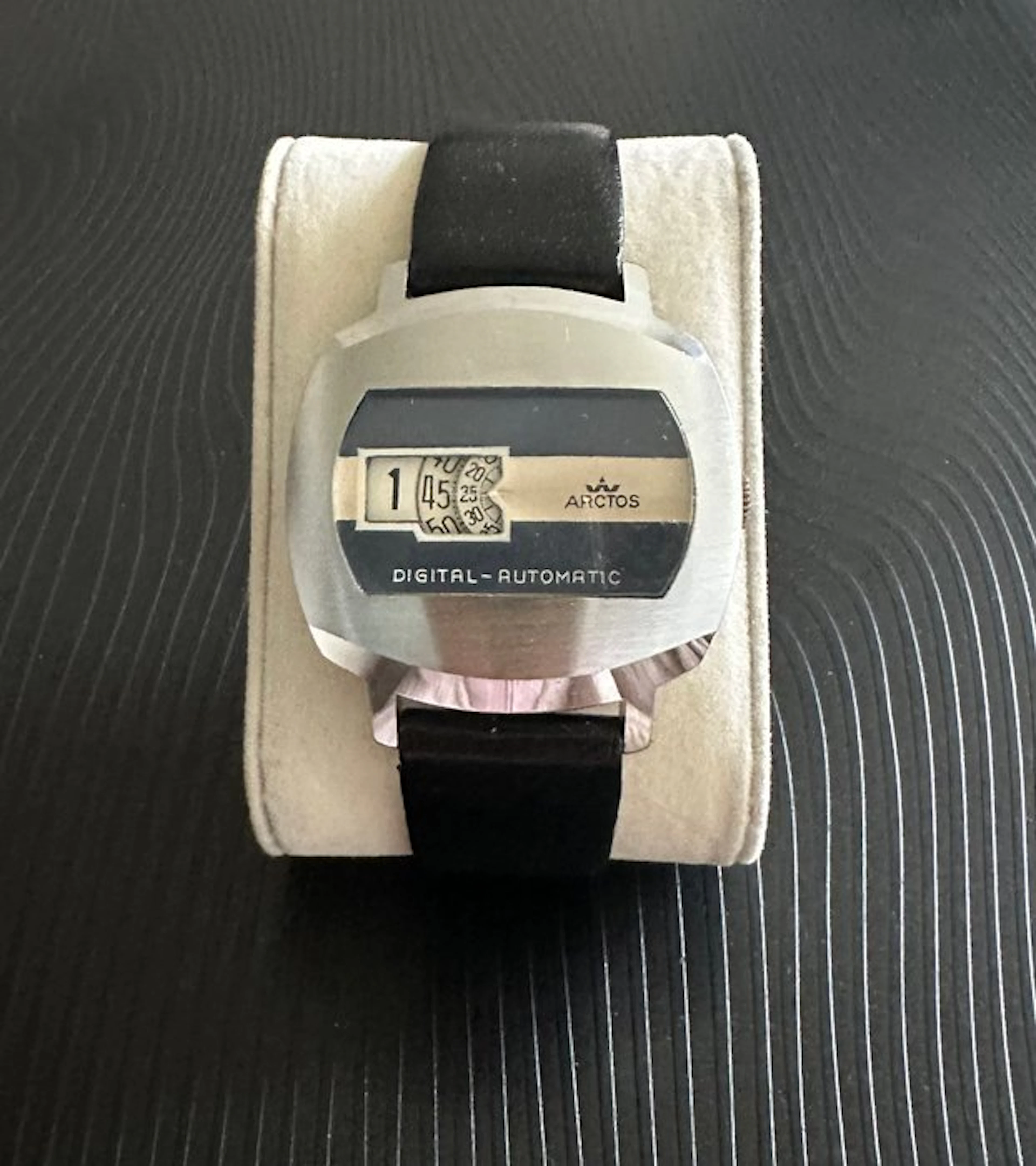 Arctos - Digital-Automatic - No reserve price - Men - 1960