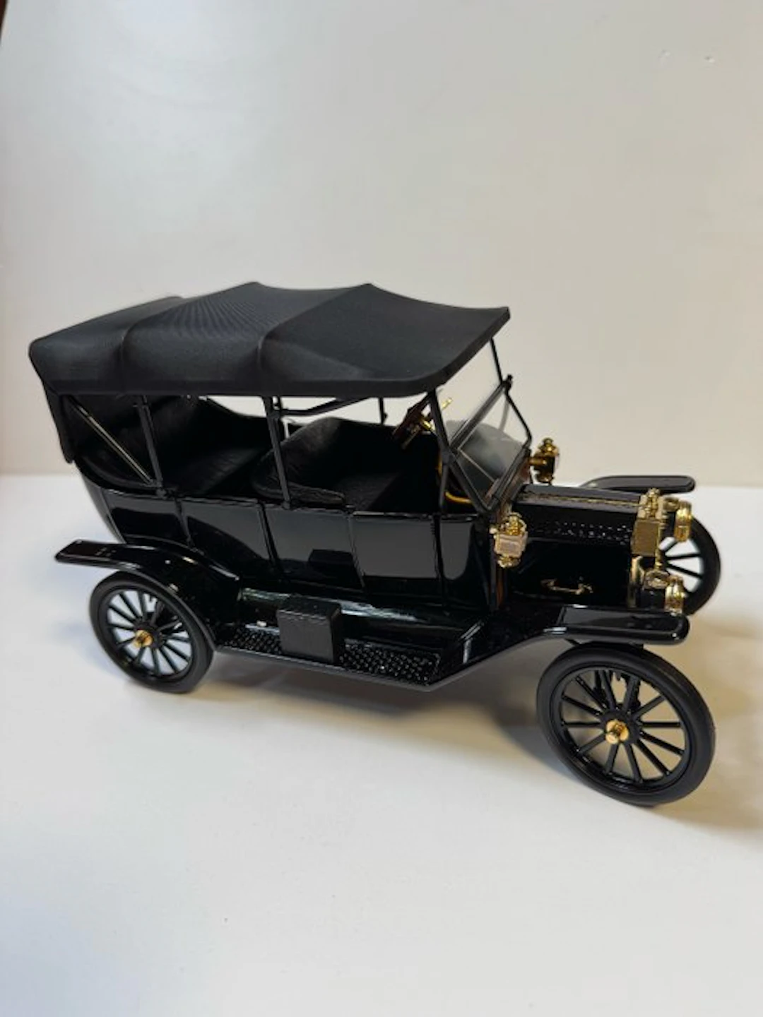 Franklin Mint 1:24 - Model car - Ford Model T 1913