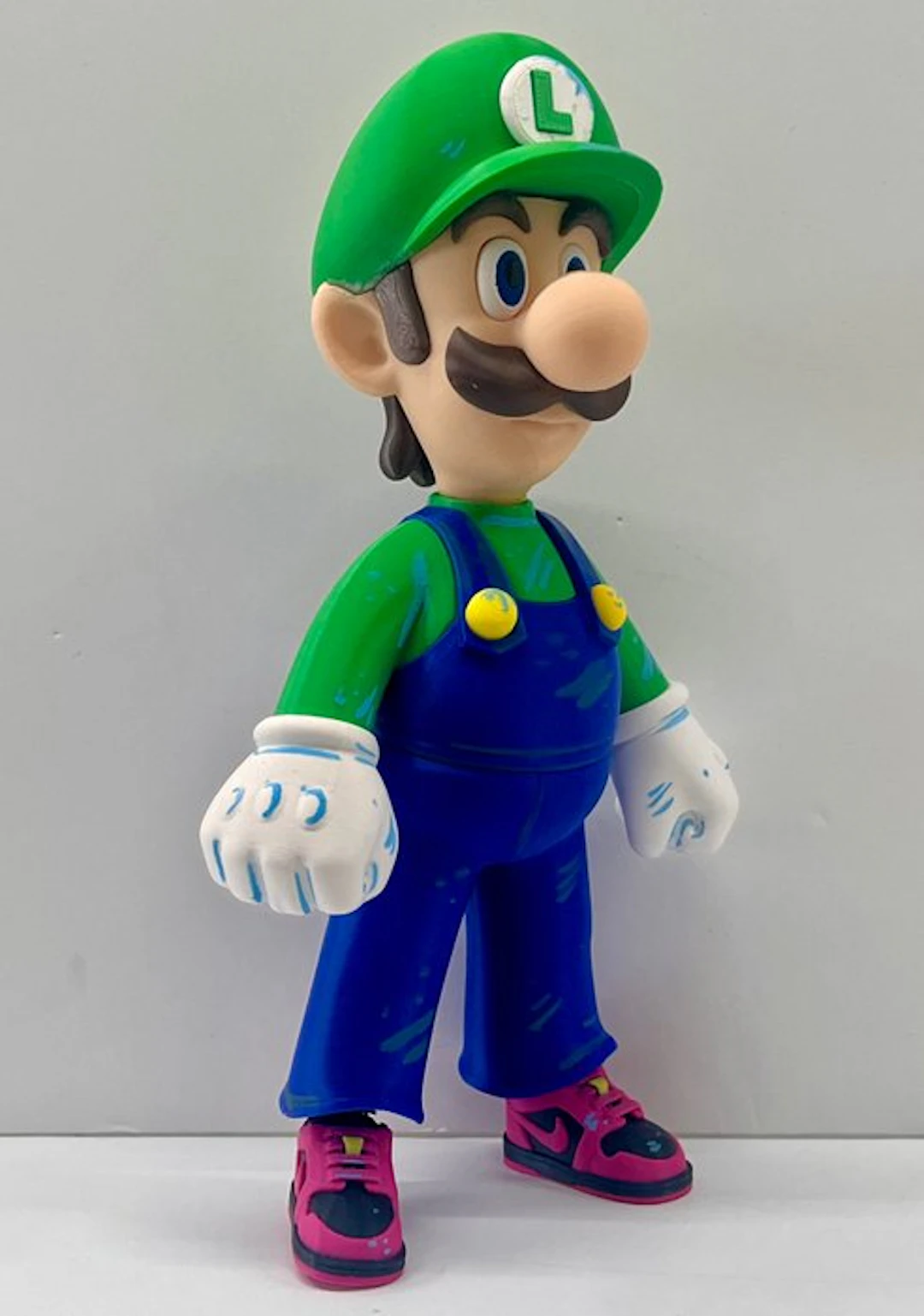 Alvin Silvrants - Luigi from Super Mario Bros. NIKE sneaker Art Statue