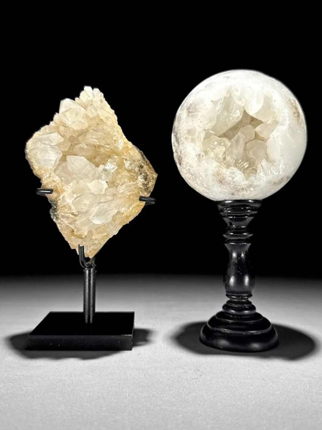 NO RESERVE PRICE - Beautiful Pair of Quartz Crystal...