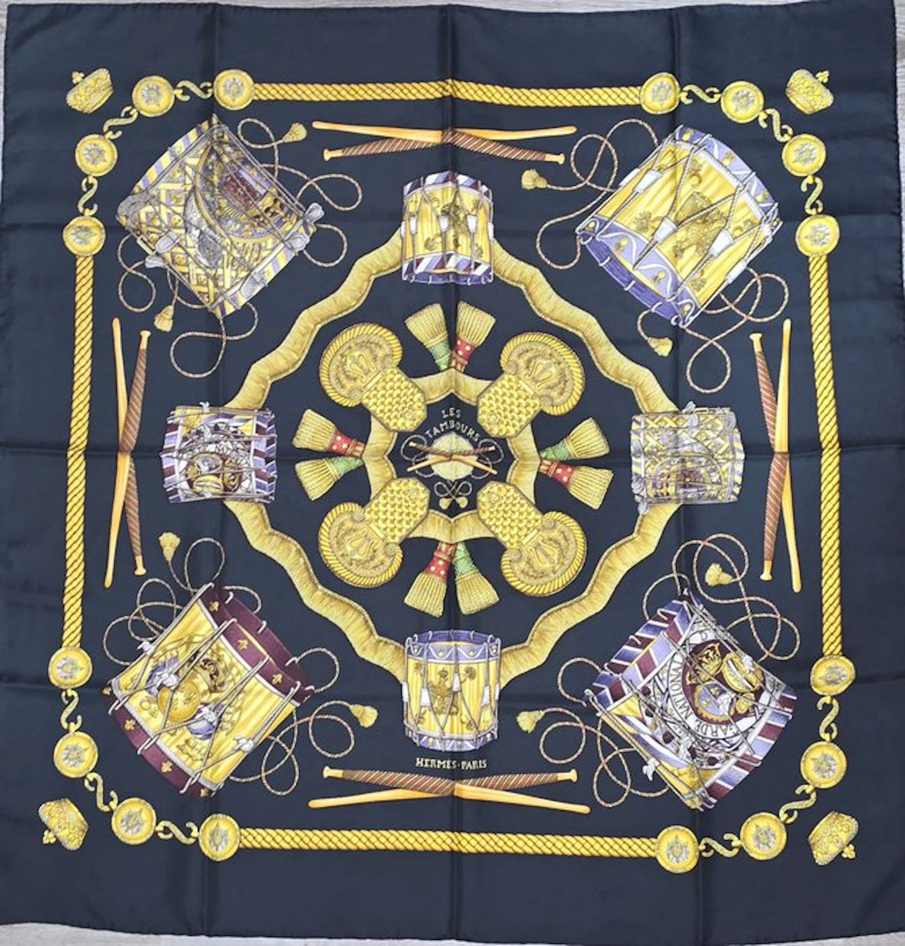Hermès - Les Tambours - Foulard