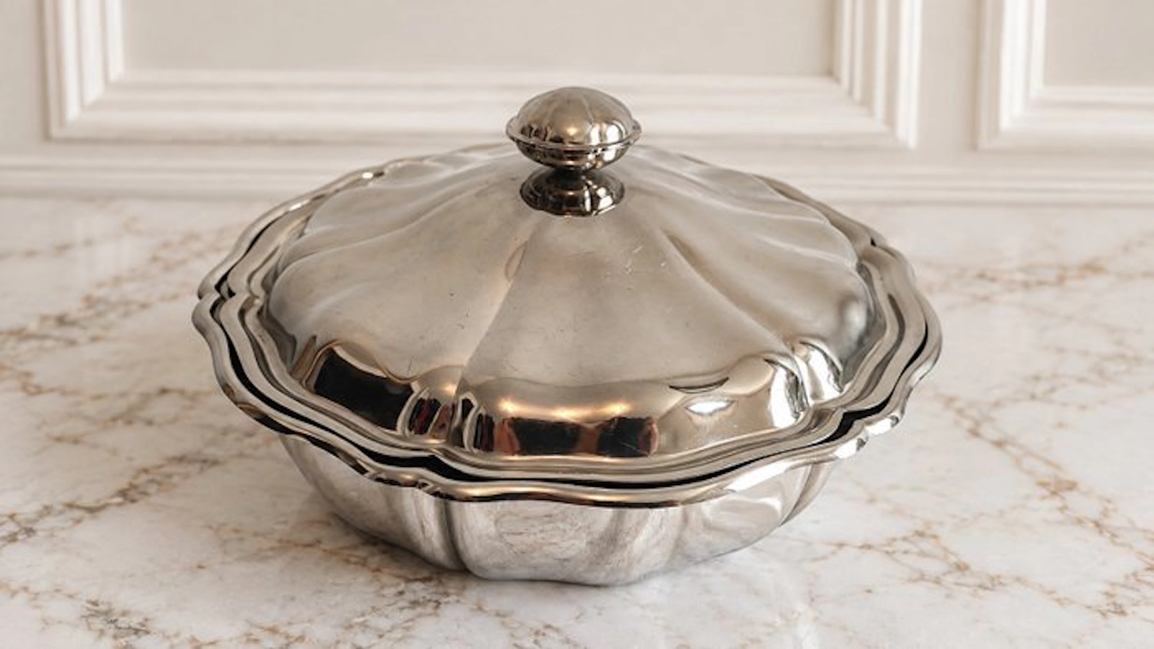 Louis XV / Rocaille - Grand légumier couvert - Vegetable...