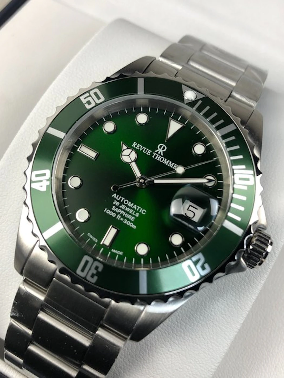 Revue Thommen - Diver Automatic "Hulk" - 17571.2129 - Men - 2020-2025