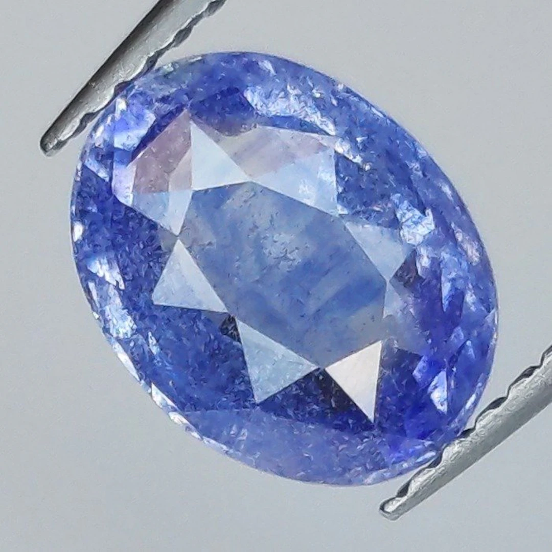 Blue Sapphire - 2.45 ct - Antwerp Laboratory for Gemstone Testing (ALGT)