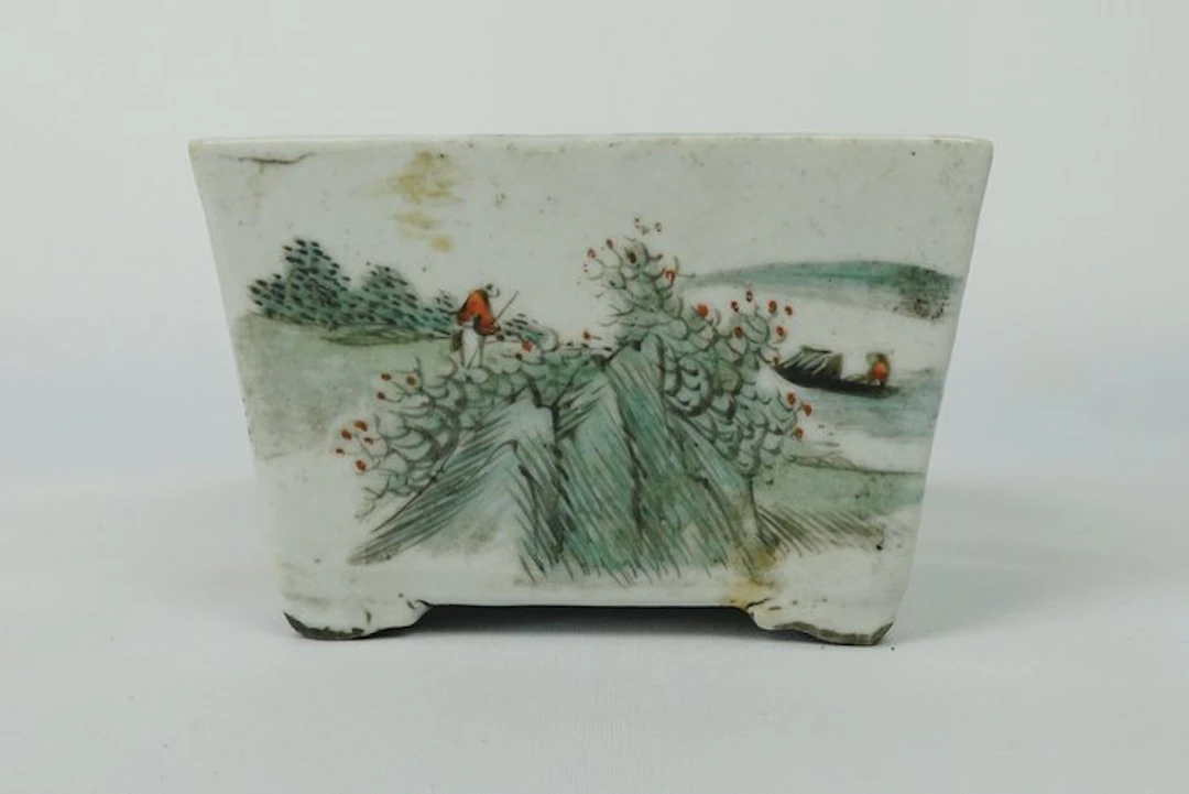 Qiangjiangcai Scholar's Vessel - Porcelain - China - Early 20th century