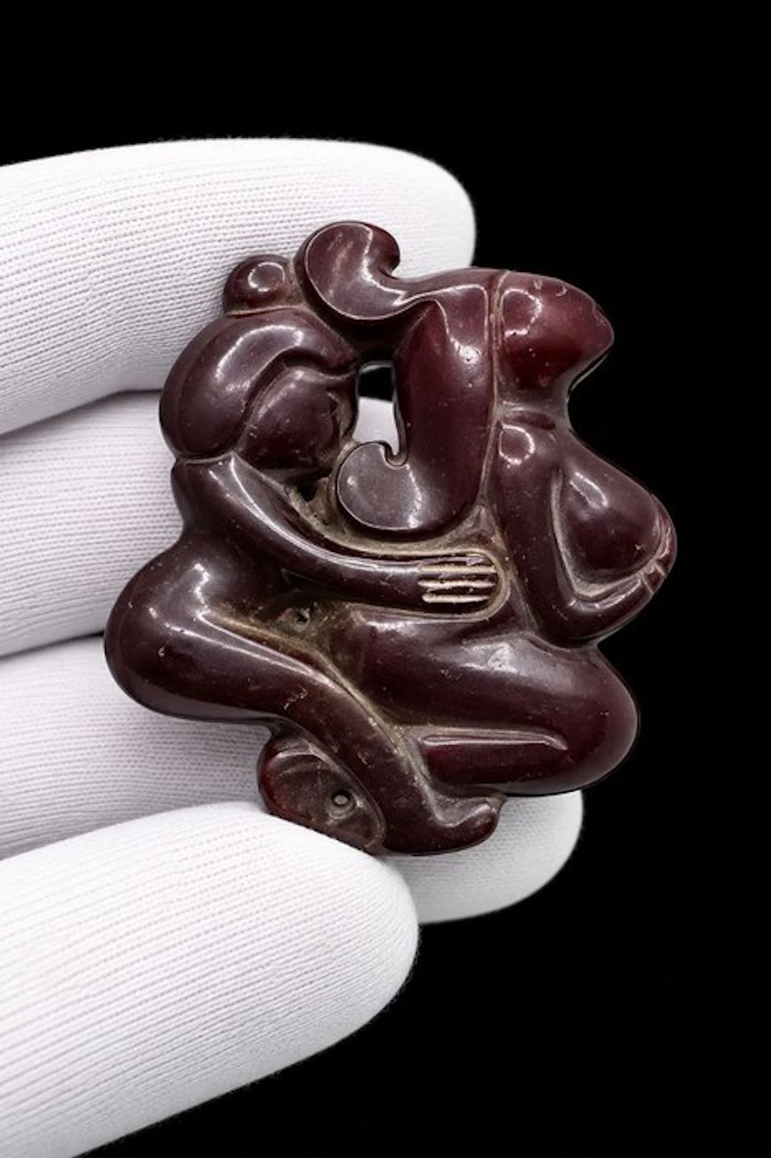Carved Nephrite Fertility Amulet - Nephrite Amulet - Amulet