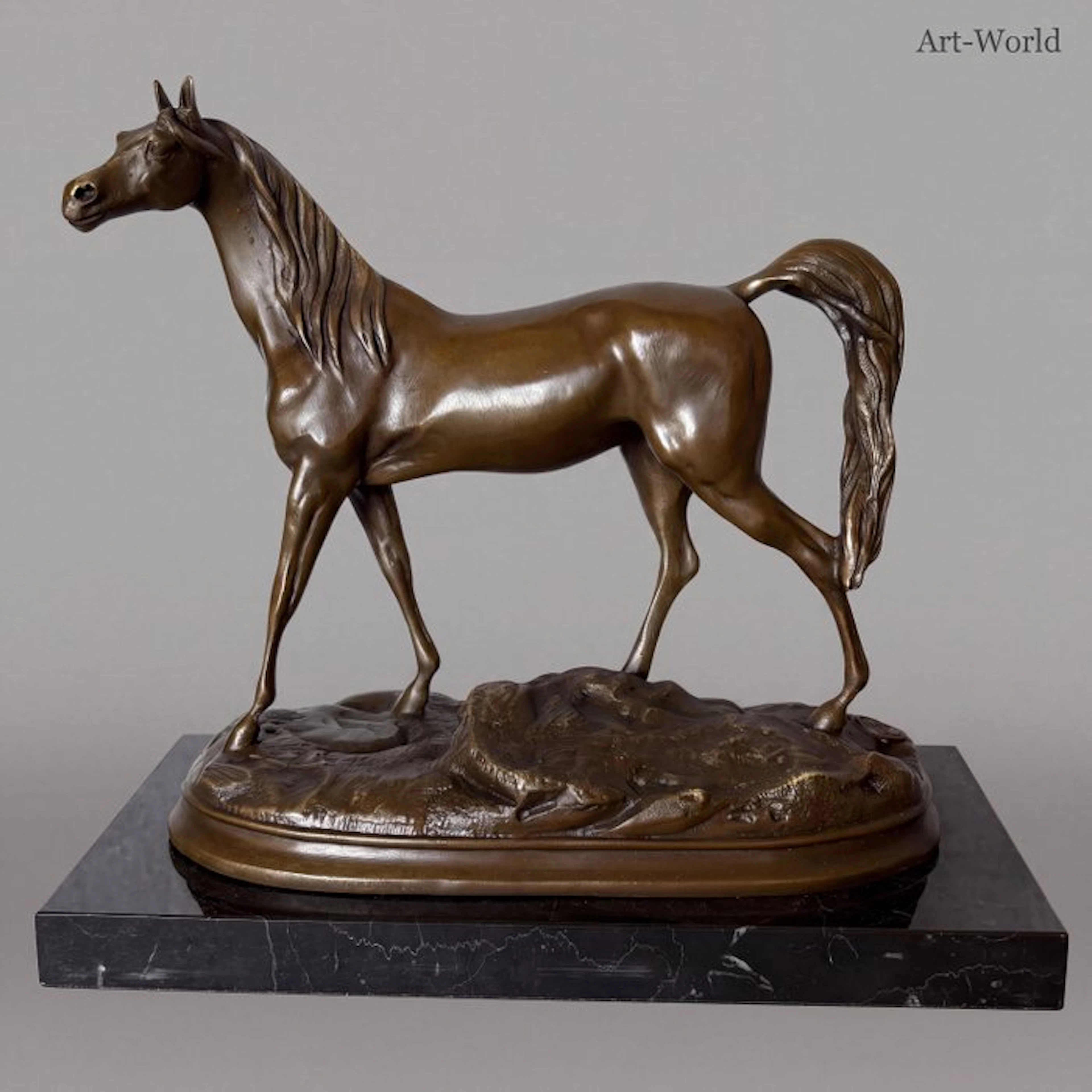 Statue, Ibrahim, het Arabische paard. Naar: Nick - 21 cm - Bronze, Marble