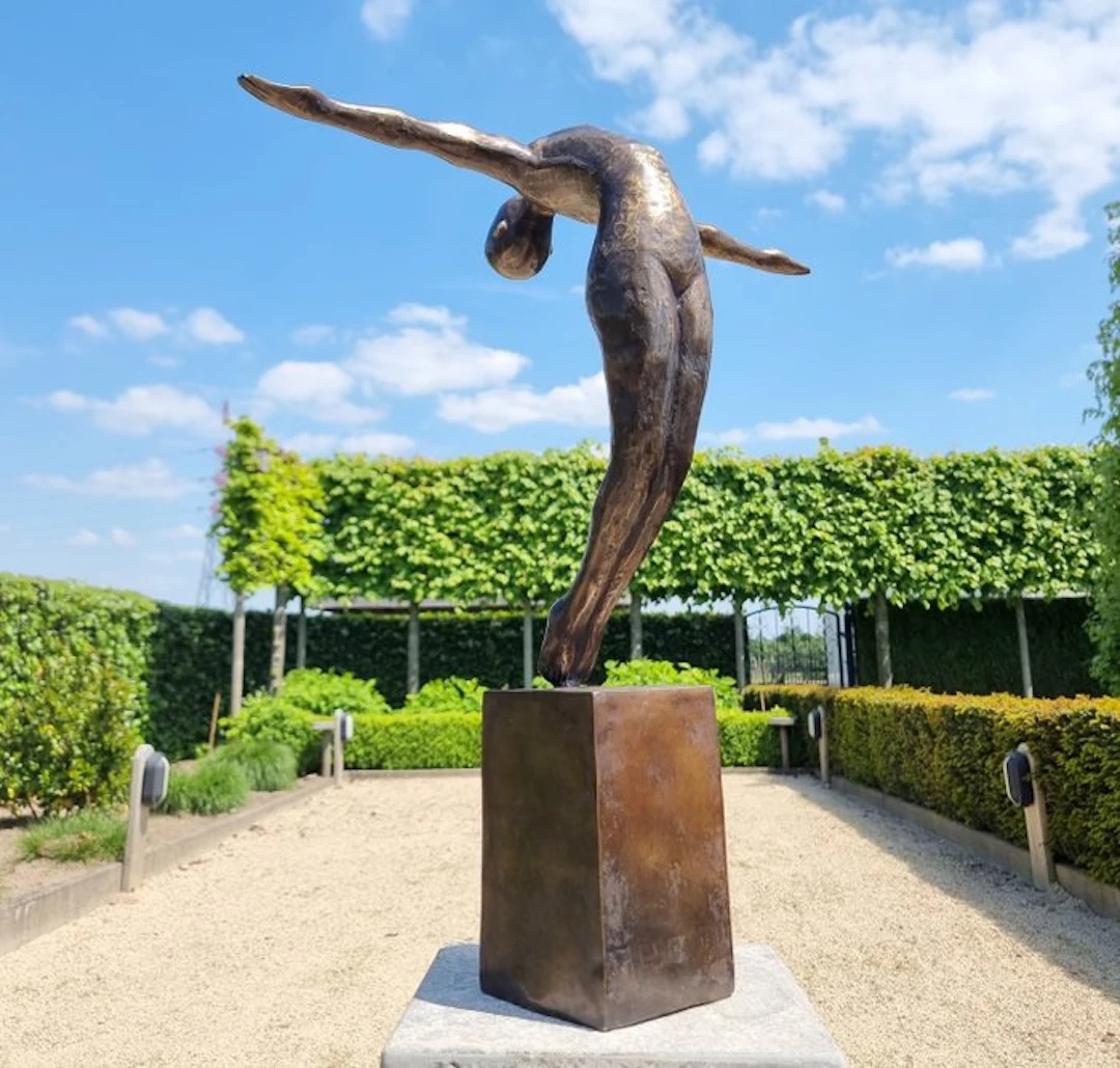Figurine - Abstract atleet - Bronze, Marble