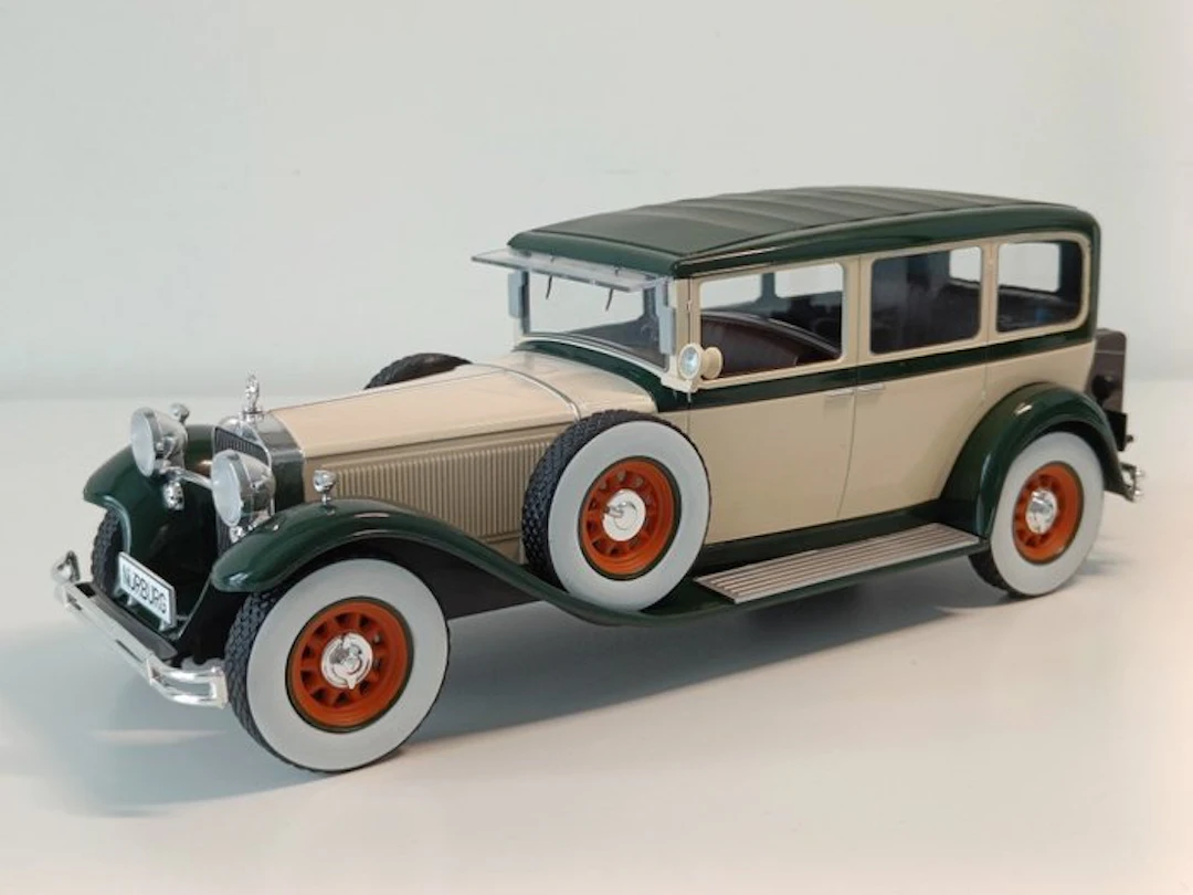 MCG 1:18 - Model car - Mercedes Nürburg 460 limousine...