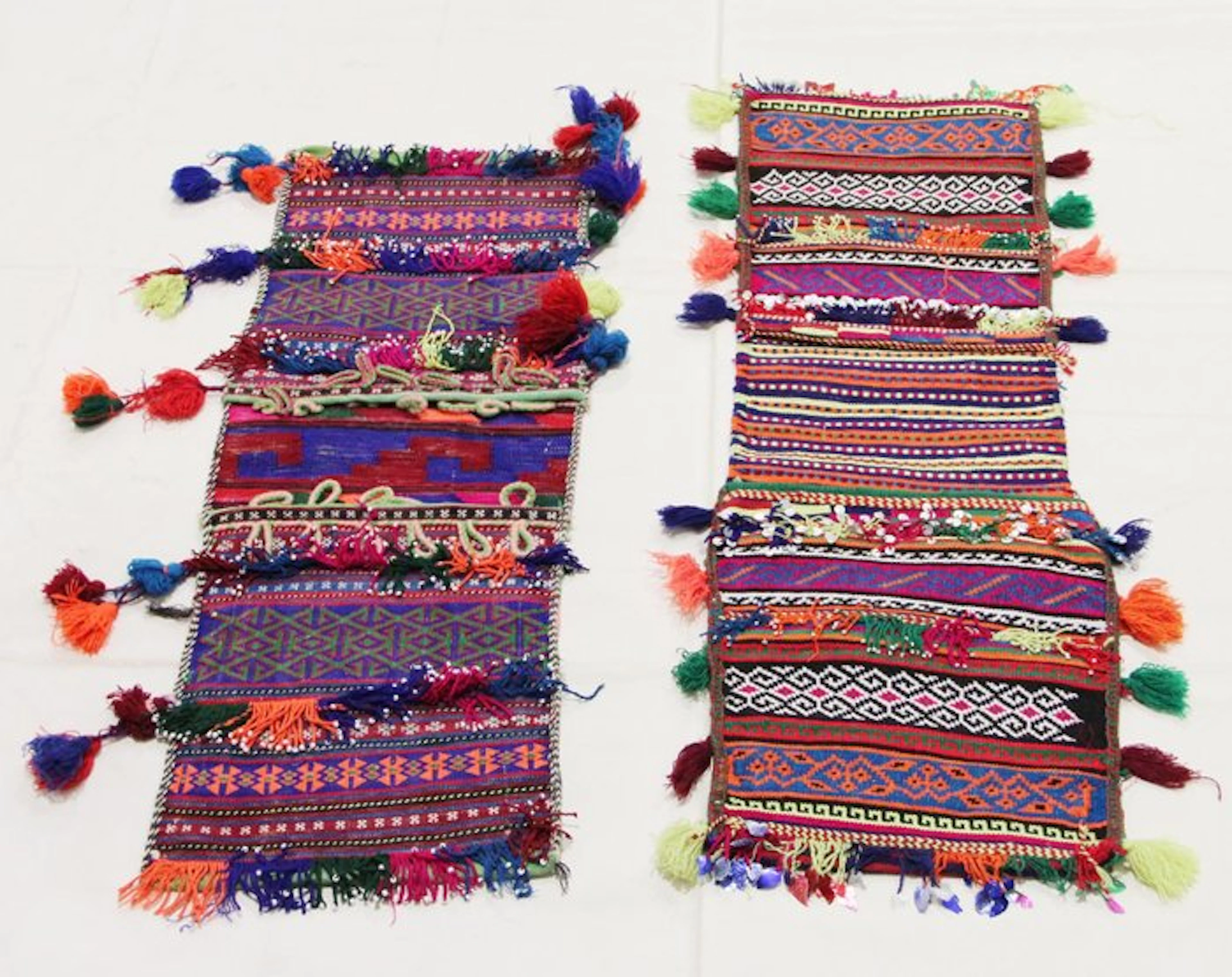 Original hand-knotted salt bag made of genuine wool