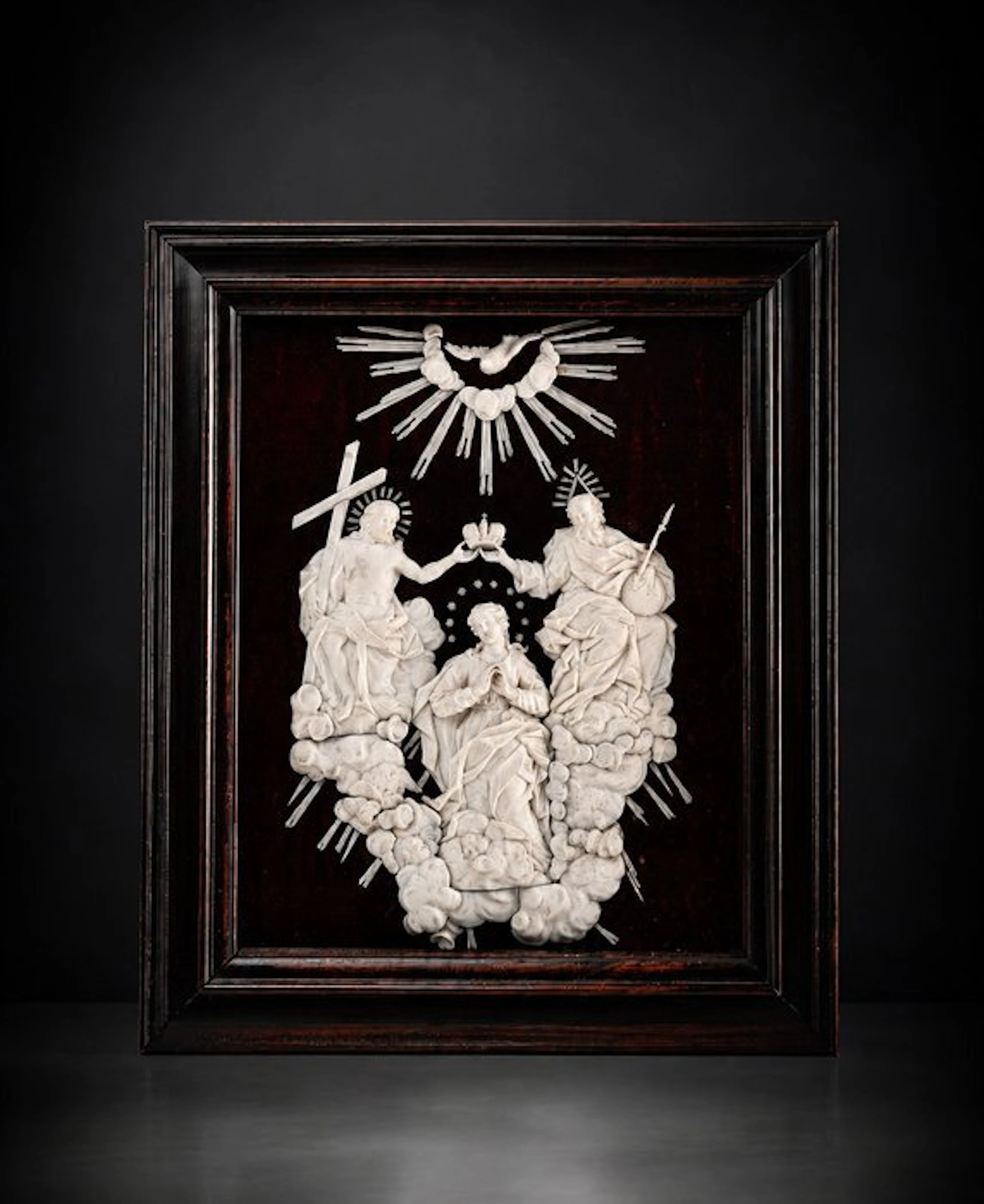 Carving, Elfenbein Schnitzerei die Bekrönung Maria - 33 cm - Ivory