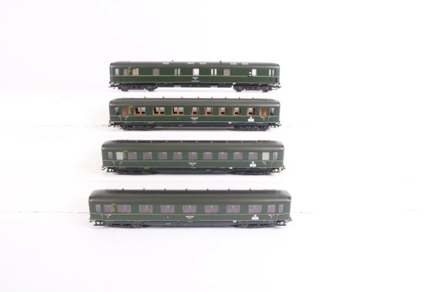 Trix H0 - Model train wagon (4) - Schürzenwagens...