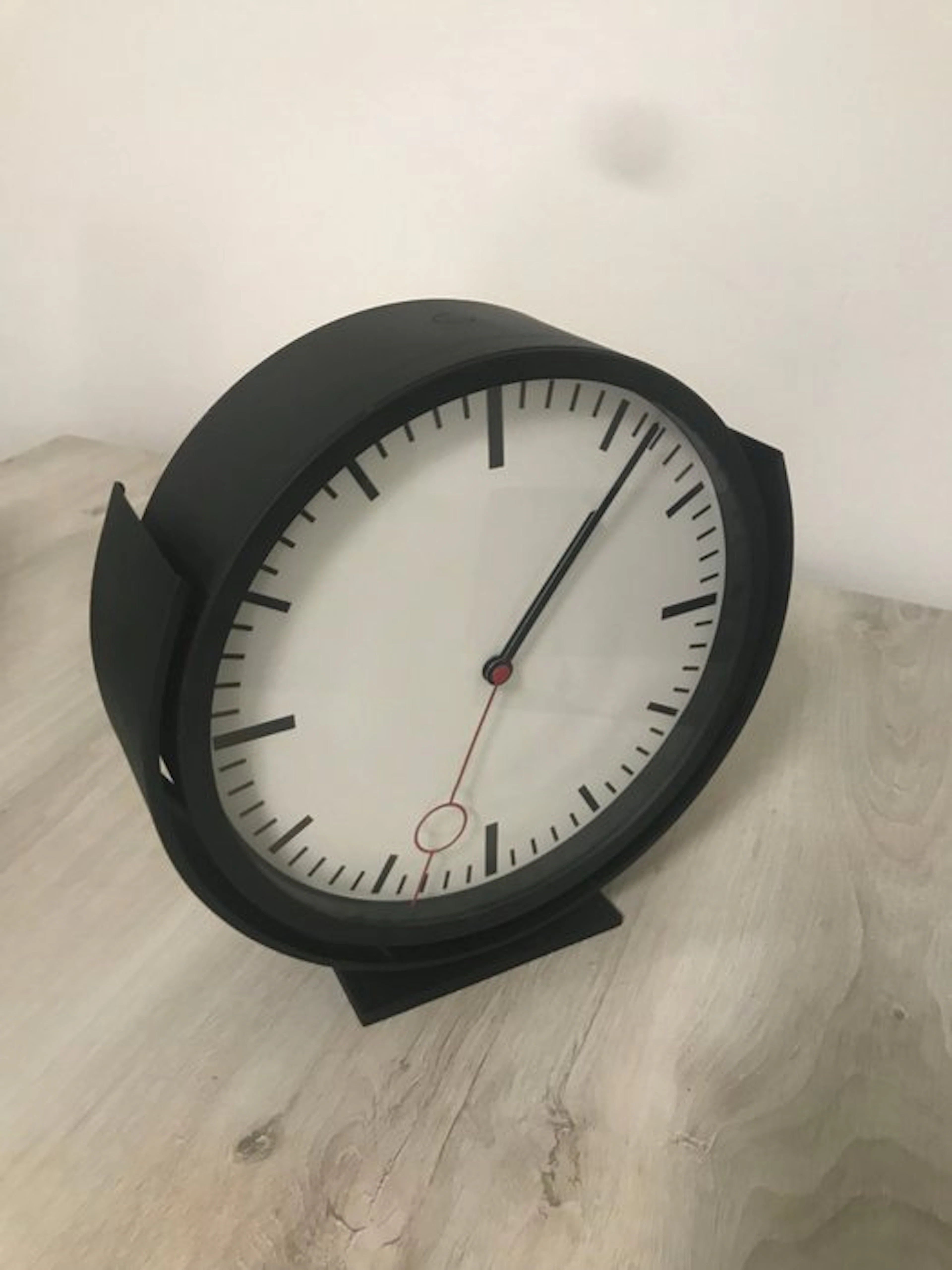 Table clock - IKEA Industrial design Metal