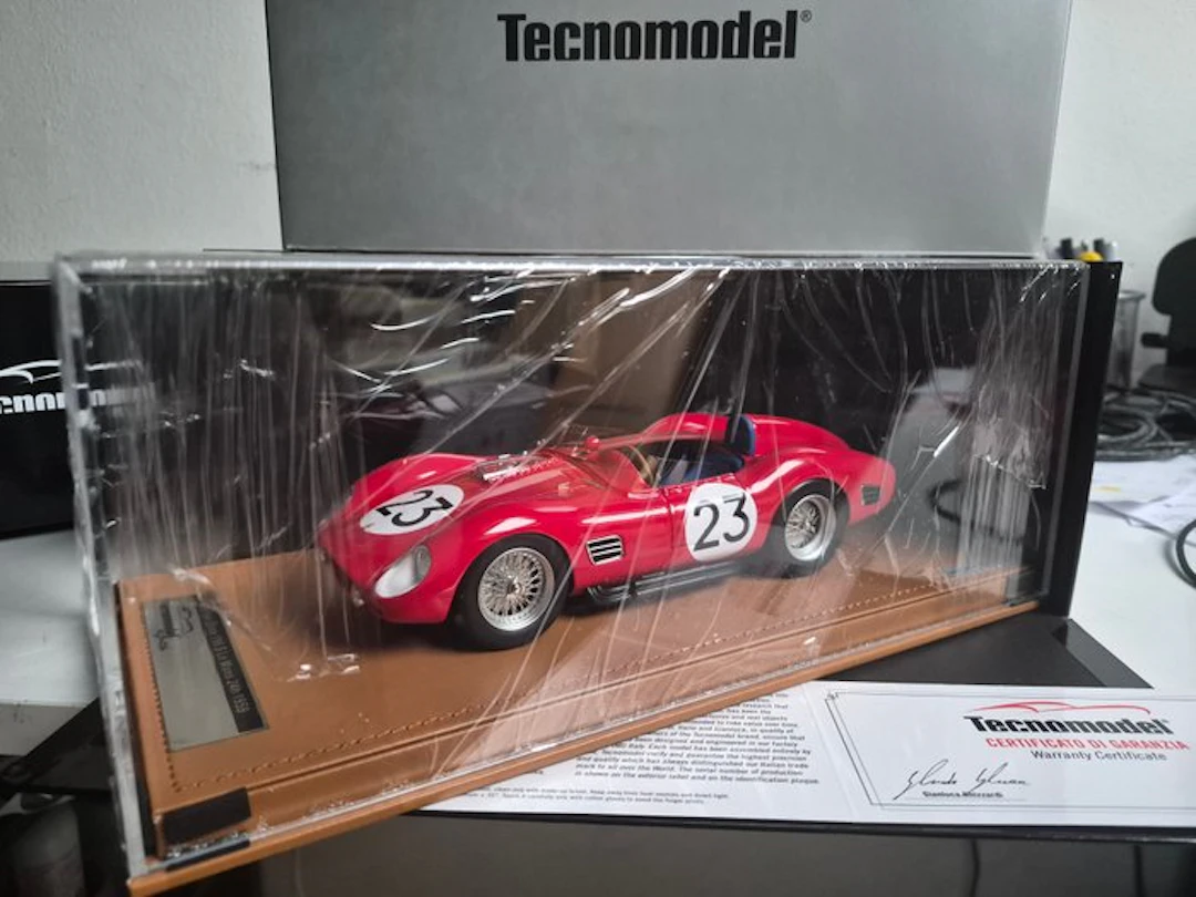 Tecnomodel 1:18 - Model sports car - Ferrari Dino 196 S...