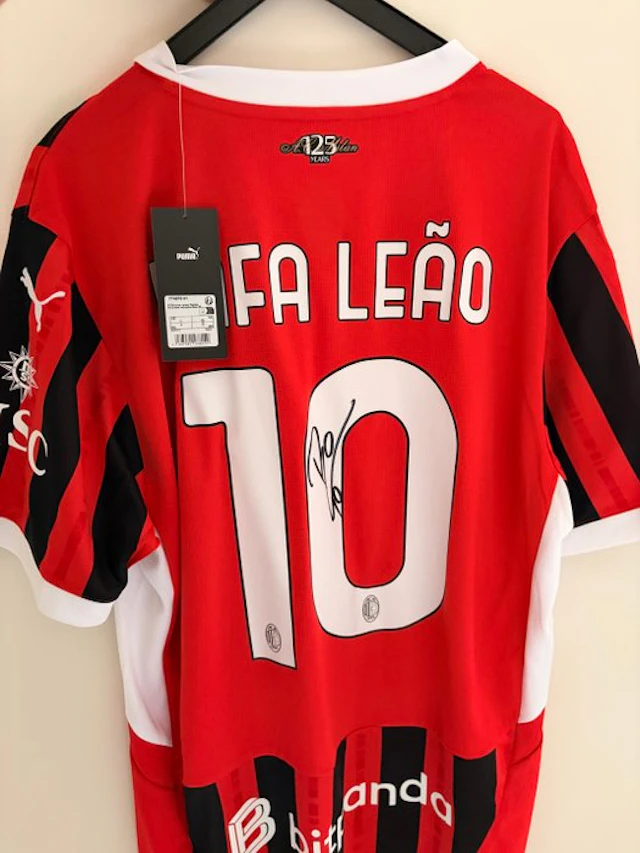 AC Milan - Italian Football League - leao - 2025 - Football