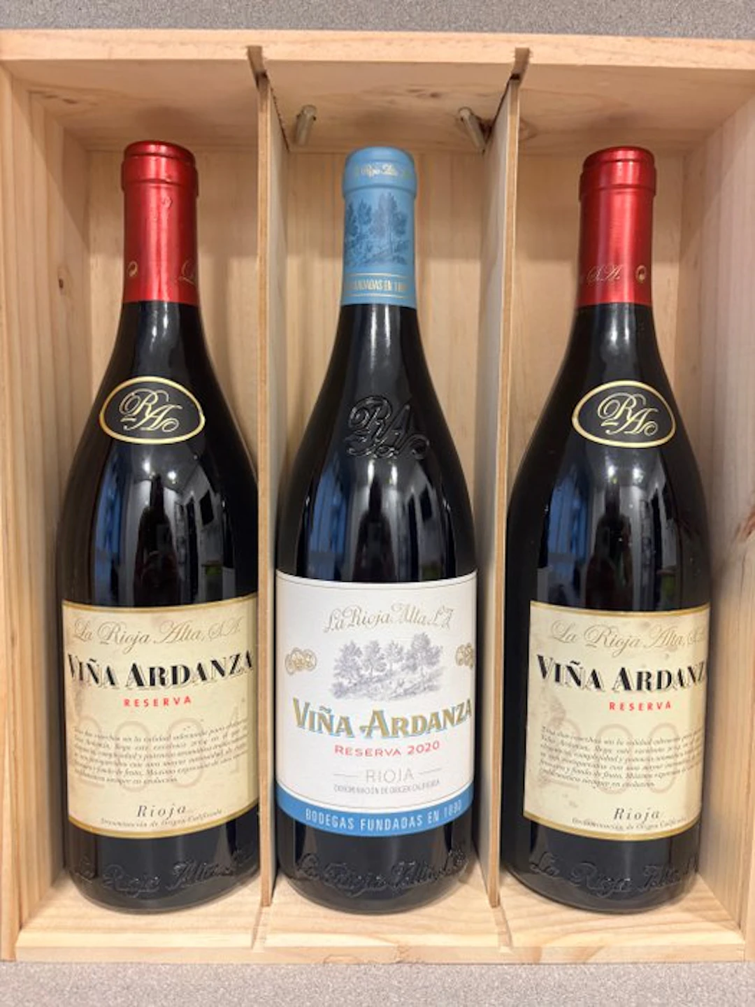 2004 (x2) & 2020 La Rioja Alta, Viña Ardanza - Rioja Reserva - 3 Bottles