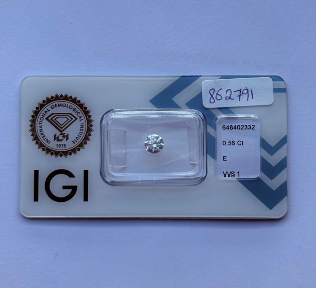 1 pcs Diamond (Natural) - 0.56 ct - Round - E - VVS1...
