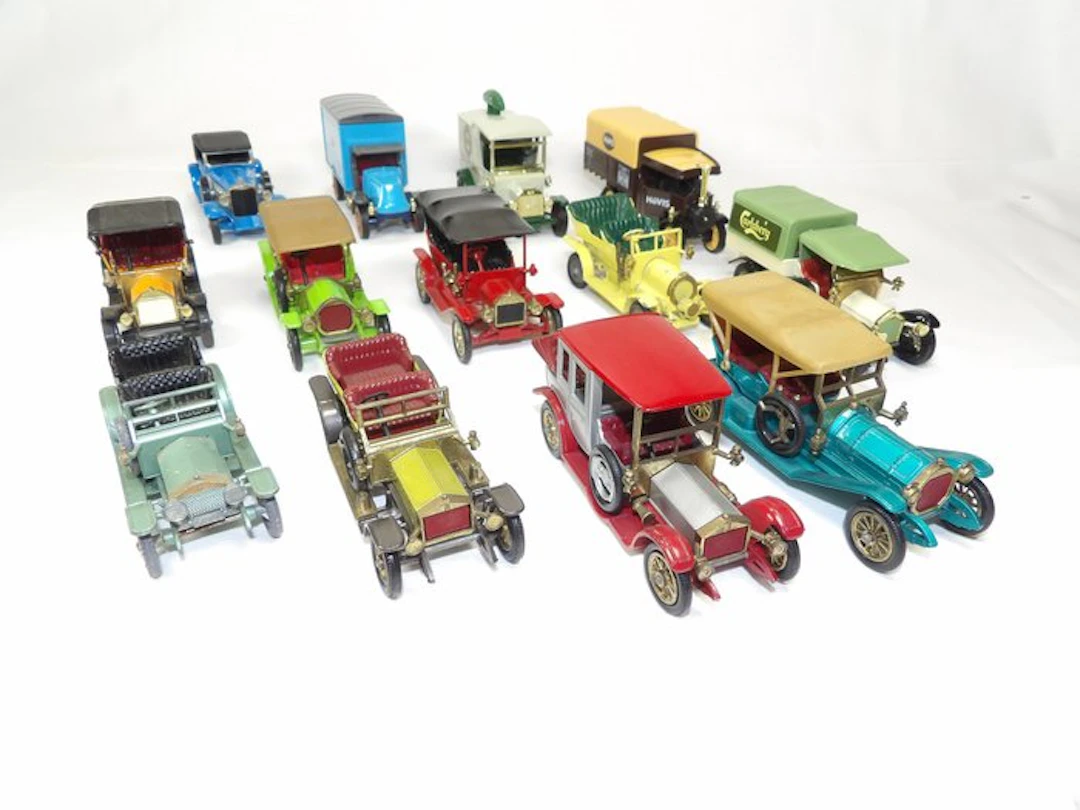 Matchbox - Model car - Models Of Yesteryear - Lot van 13 modelletjes