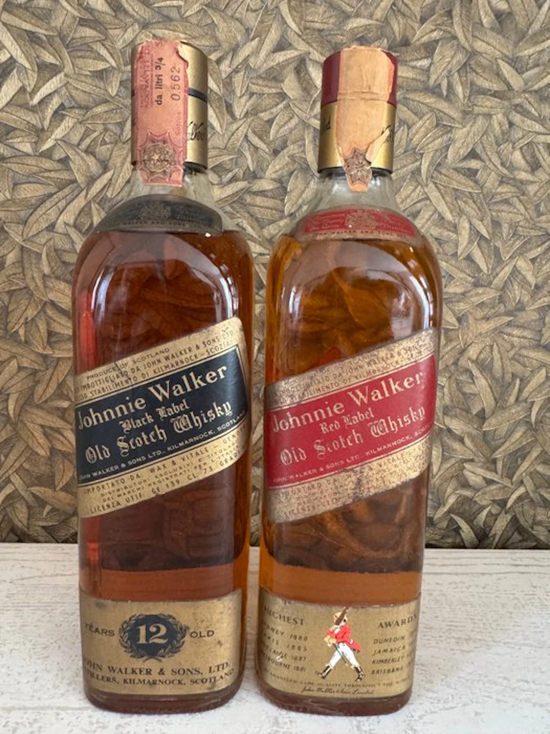 Johnnie Walker Red Label & 12 years old Black Label - b