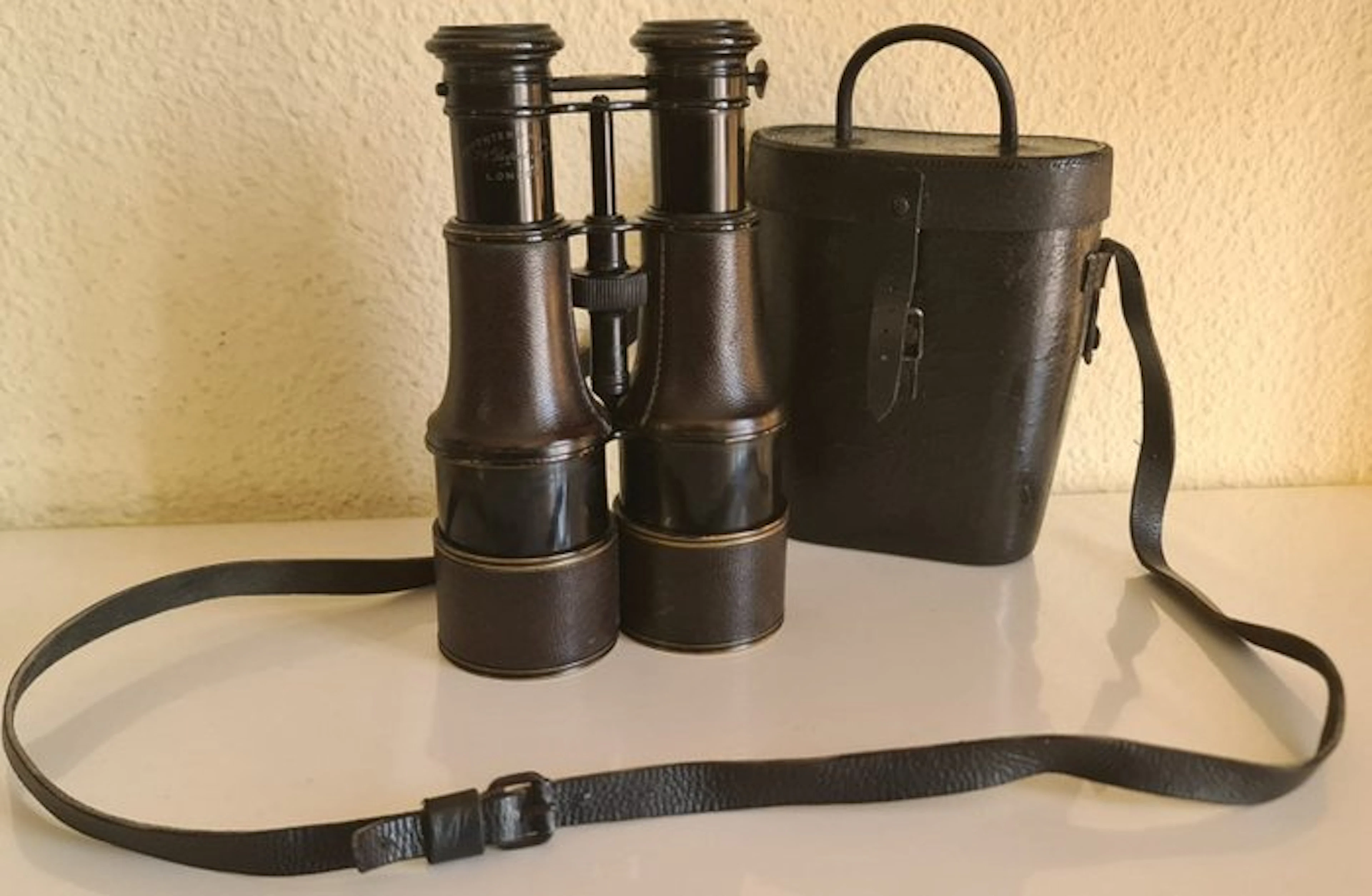 Observation binoculars - Vintage Carpenter & Westley...