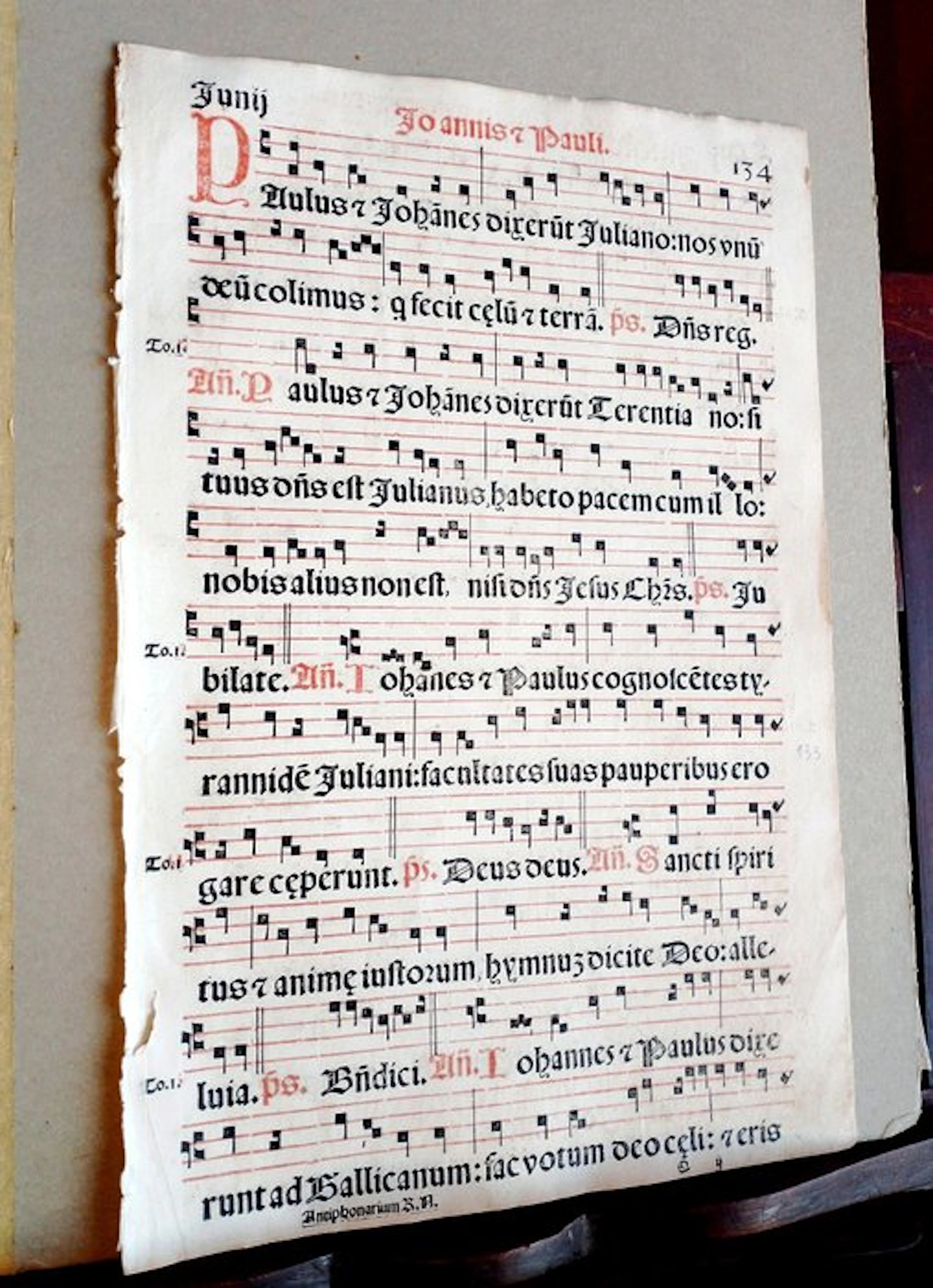 Catholic Church - Antiphonarium Romanum sheet Italian...