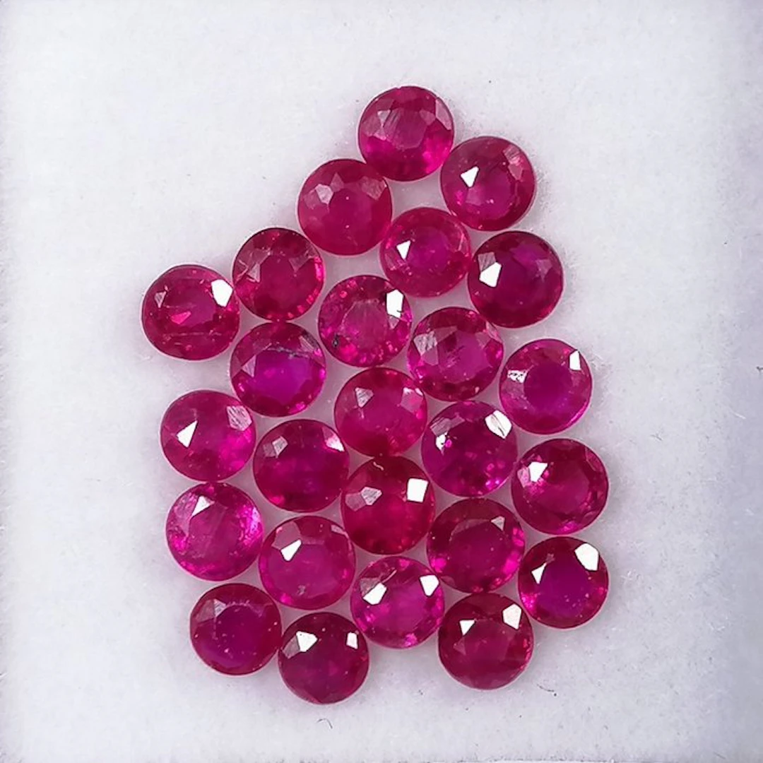 25 pcs Red Ruby - 2.52 ct - Instituto Gemólogico Español (IGE)