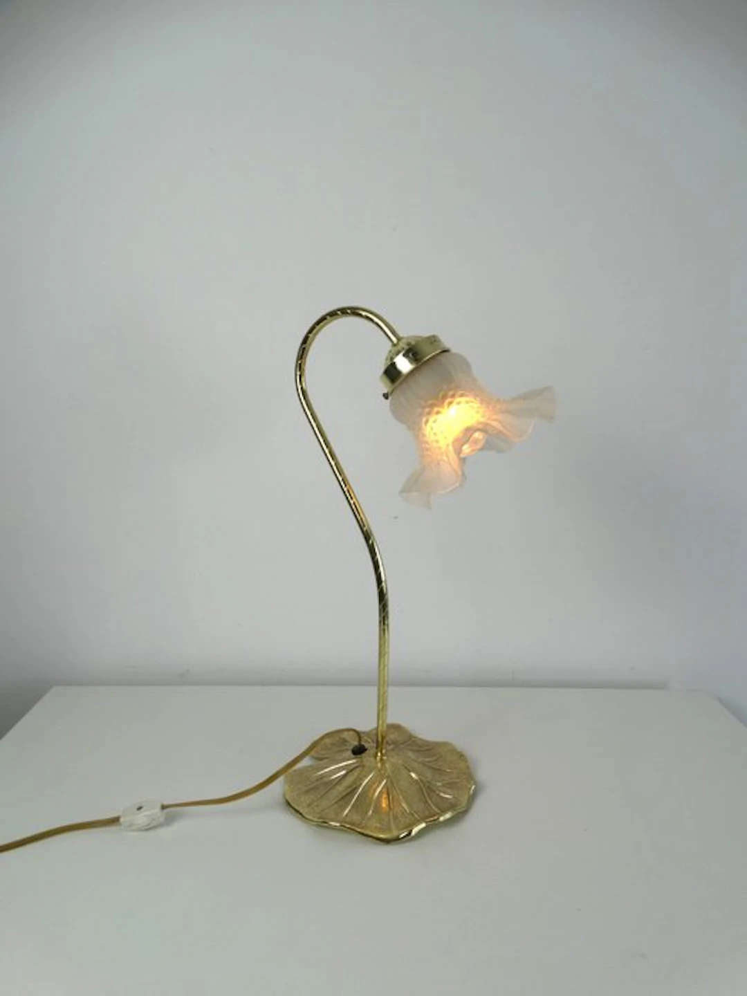 Lamp - Frosted glass - Brass table lamp