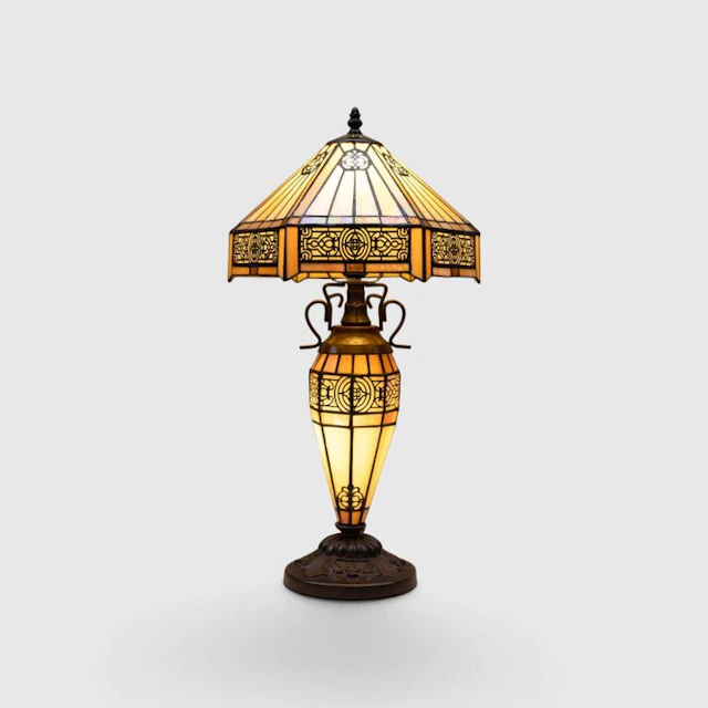 Lamp - Tiffany style - Stained glass