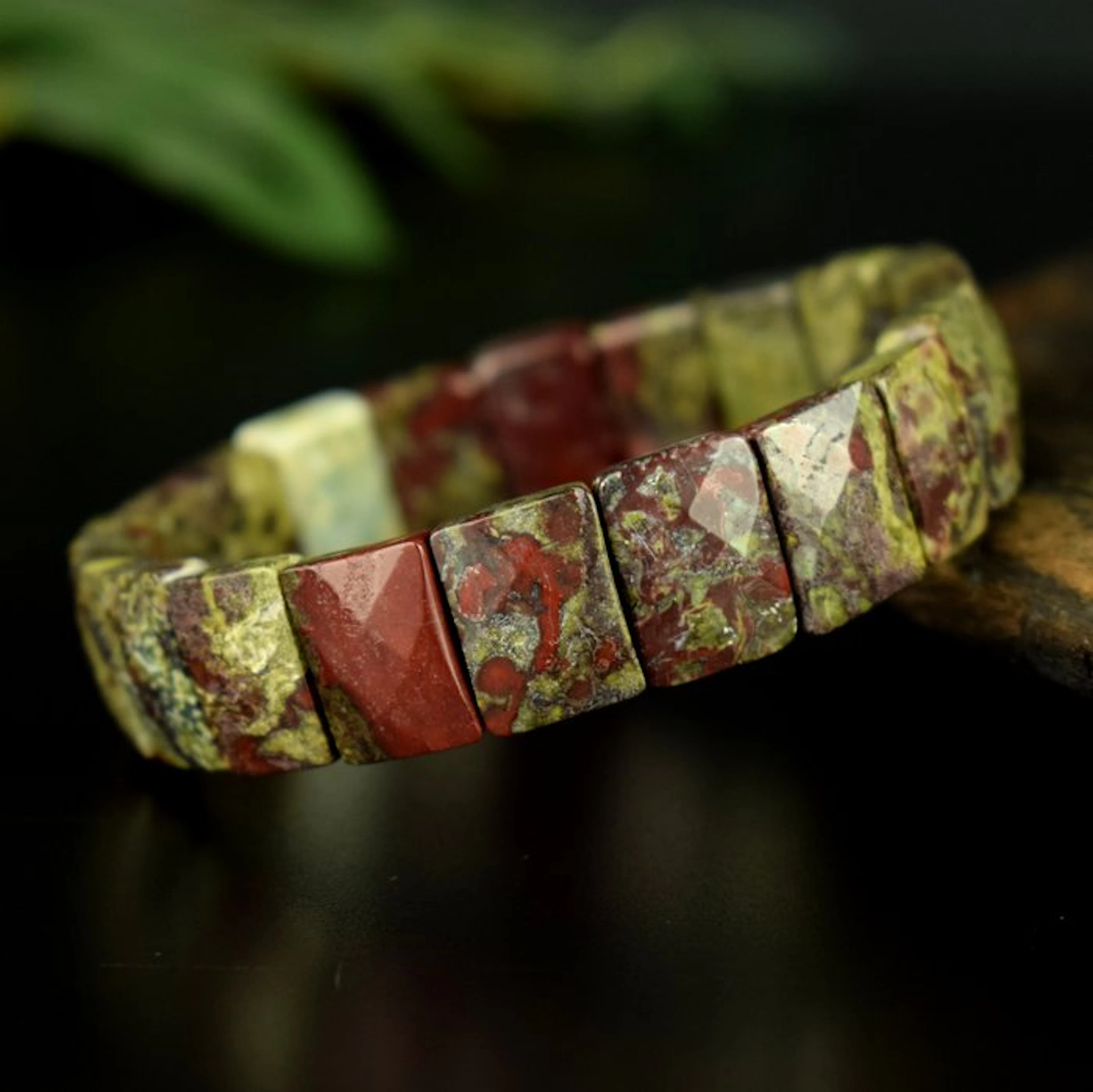 Dragon's Blood Jasper - high quality - magnificent colors - Width: