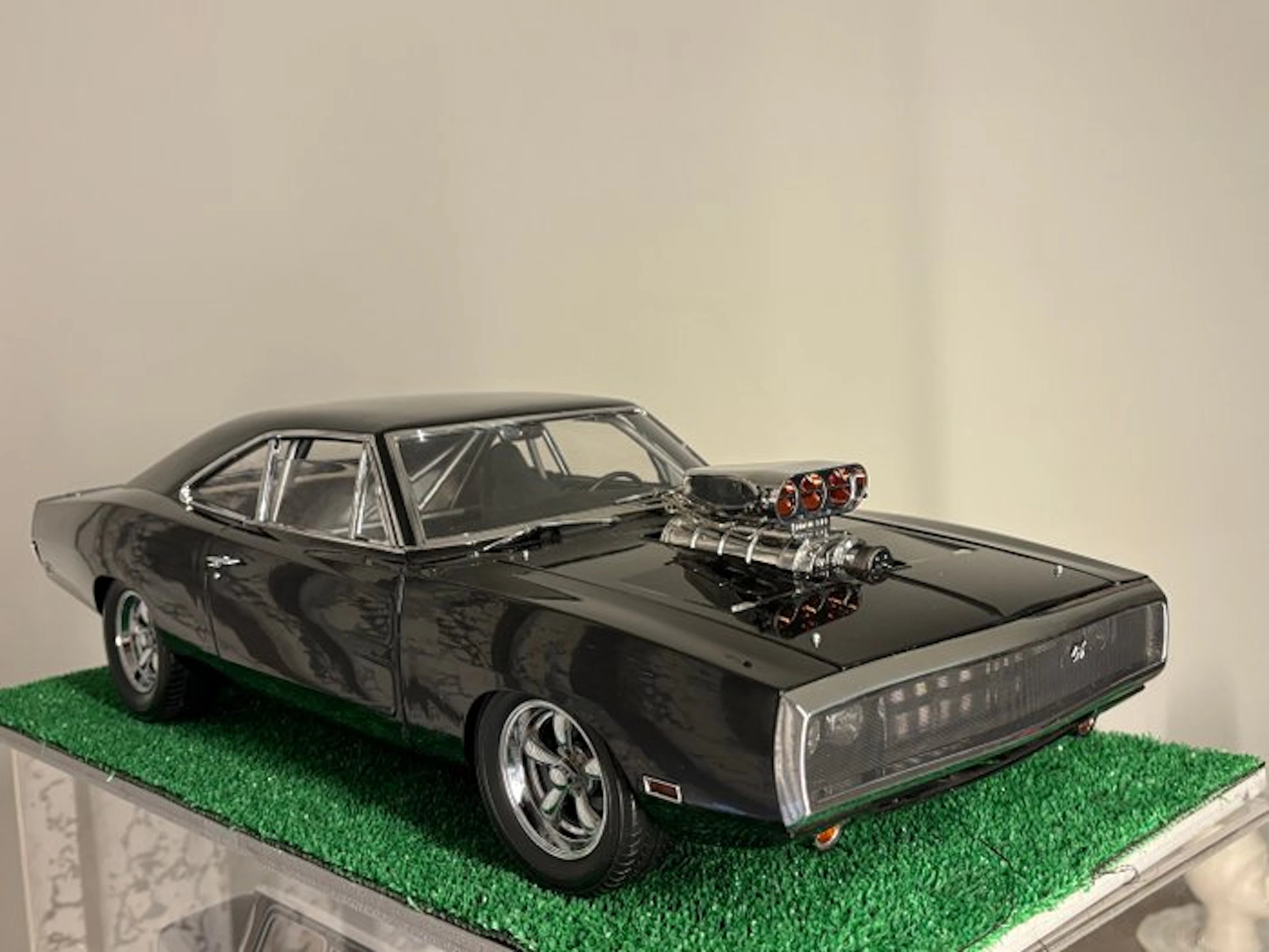 De Agostini 1:8 - Model car - Dodge Toretto