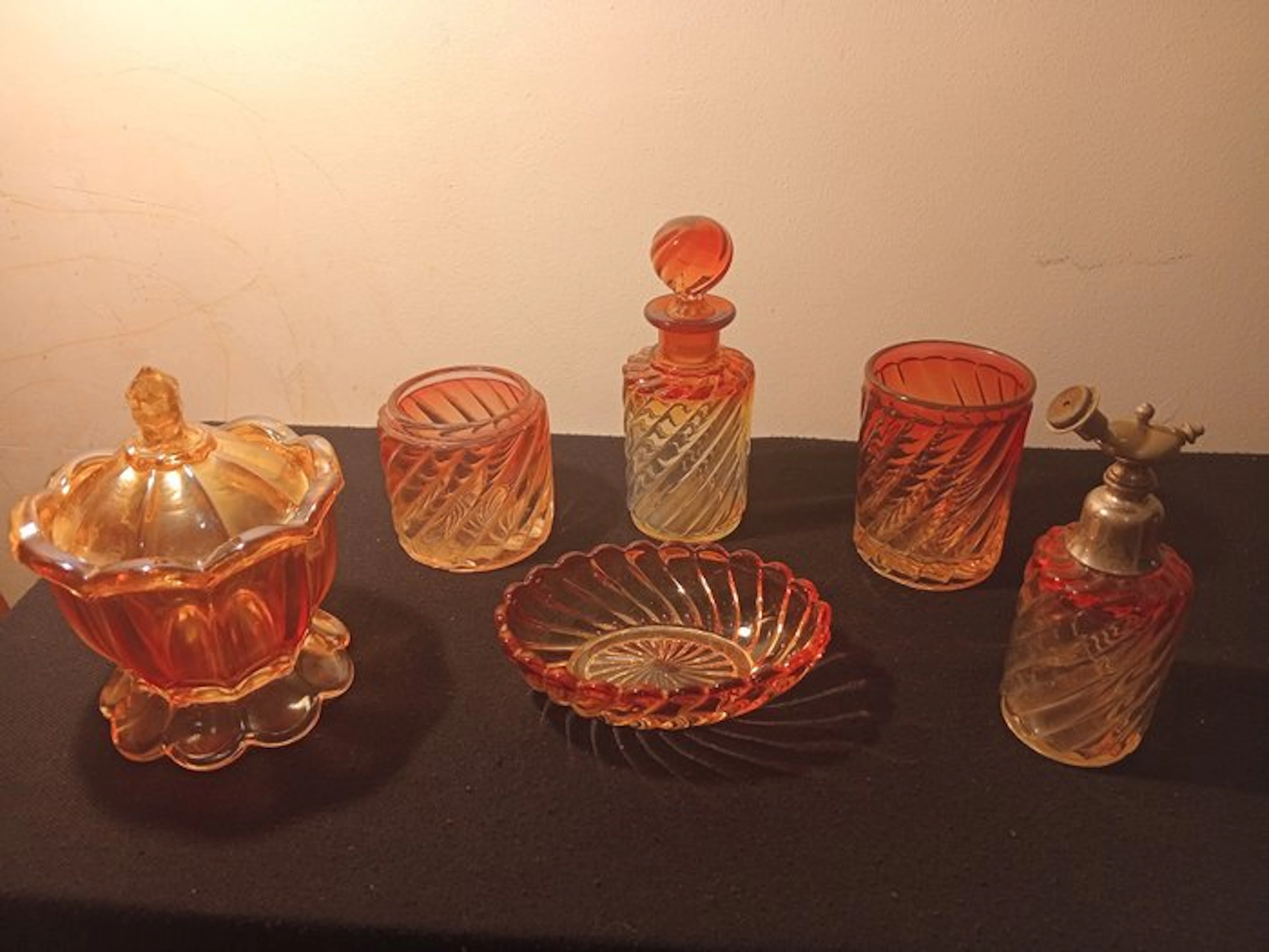 Toilet set (6) - Glass