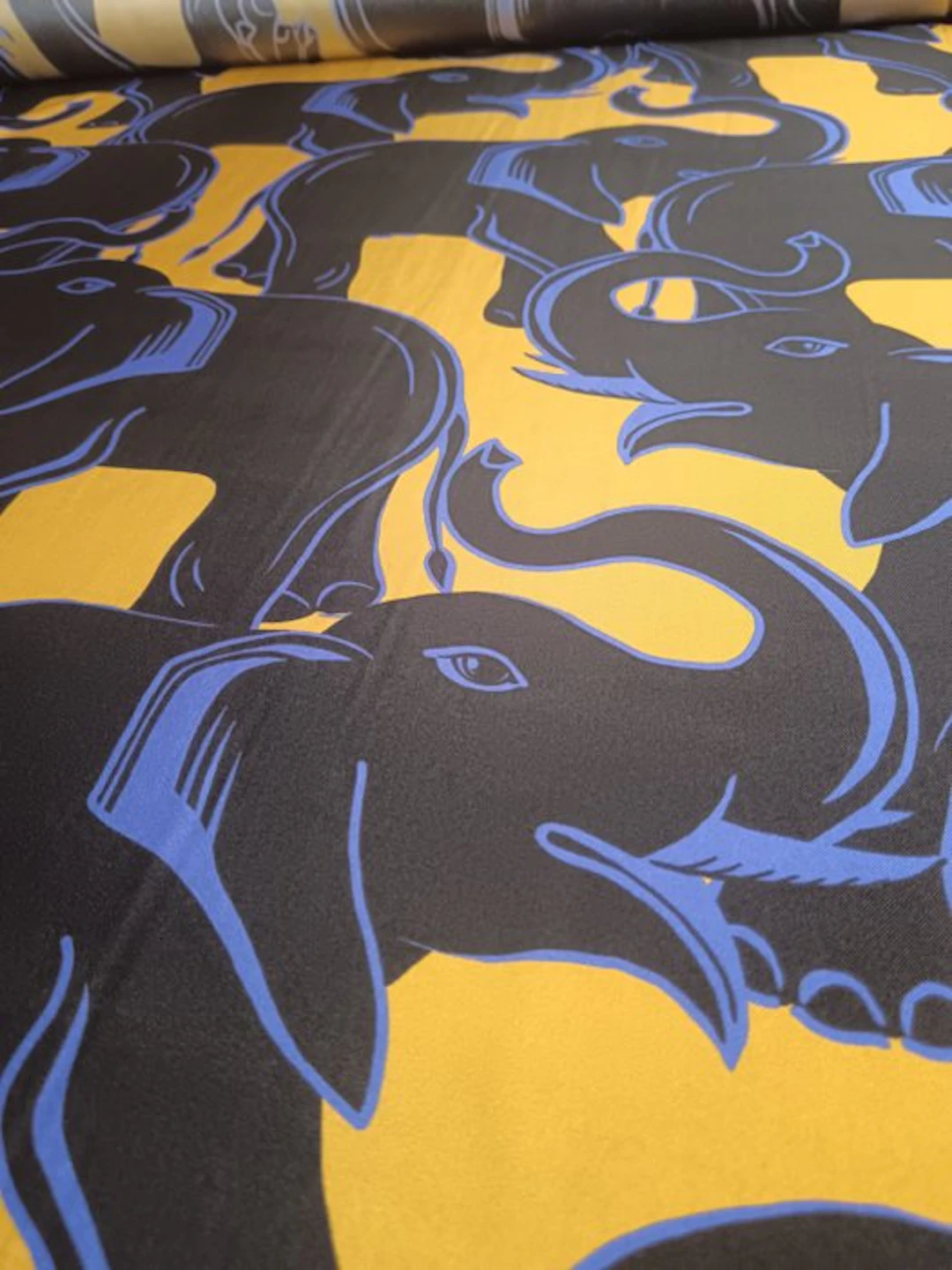 Pure silk E 691, size 5x1.40 m - Textile - 500 cm - 140 cm - Purest Arrow
