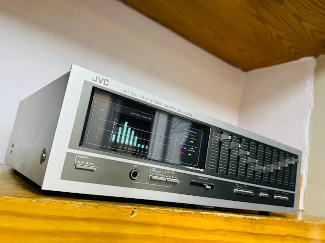 JVC - SEA-60 / 10-Band with SEA Spectrum Analyzer Stereo graphic equalizer