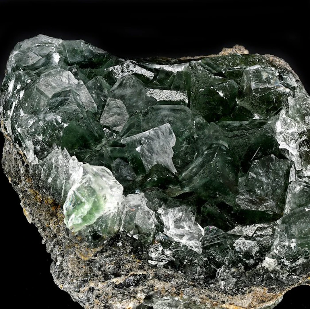 Wonderful cubic green Fluorite from China - Height: 14 cm...