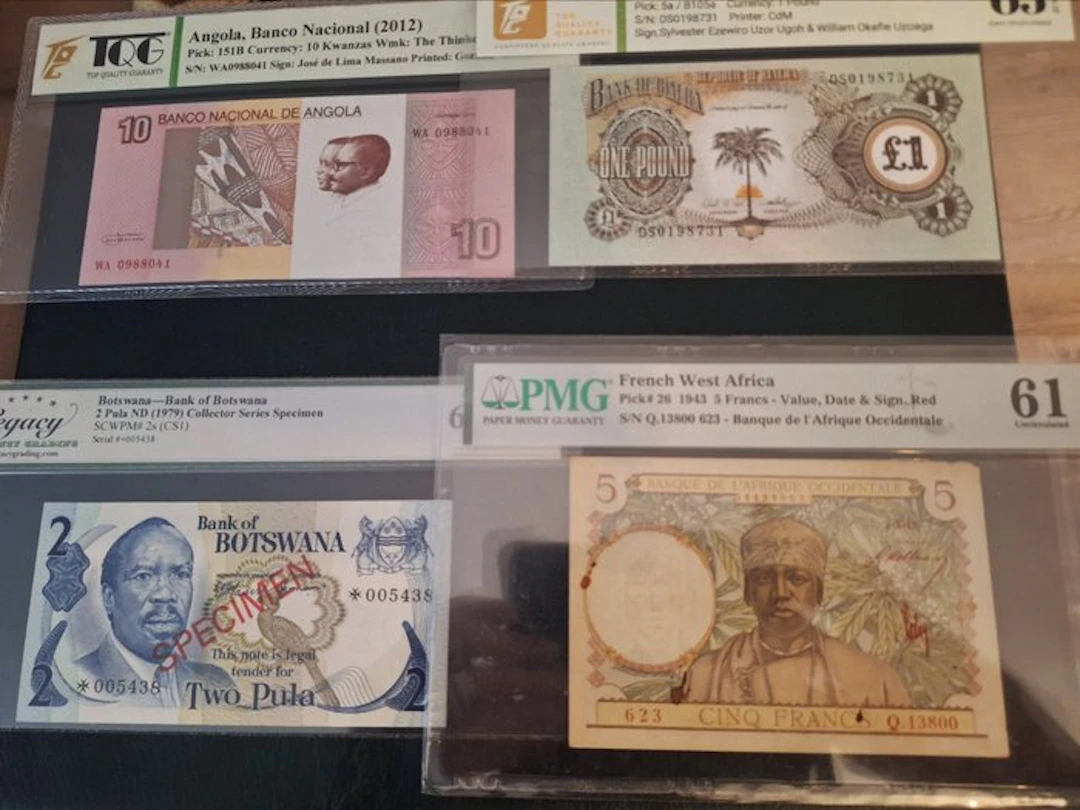 World. - 4 banknotes - all graded - various dates (No reserve price)