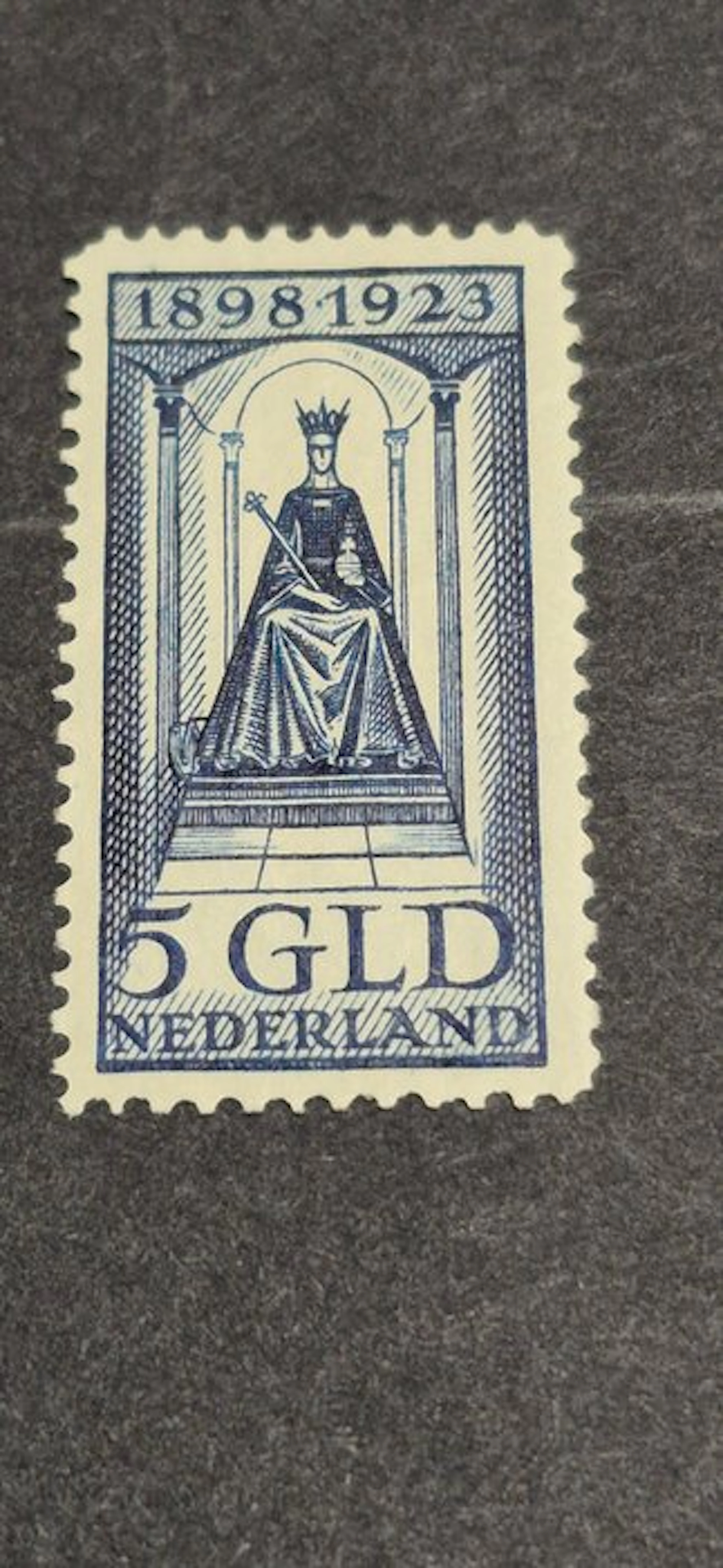 Netherlands 1923/1923 - 131 Government Jubilee Mint - 131
