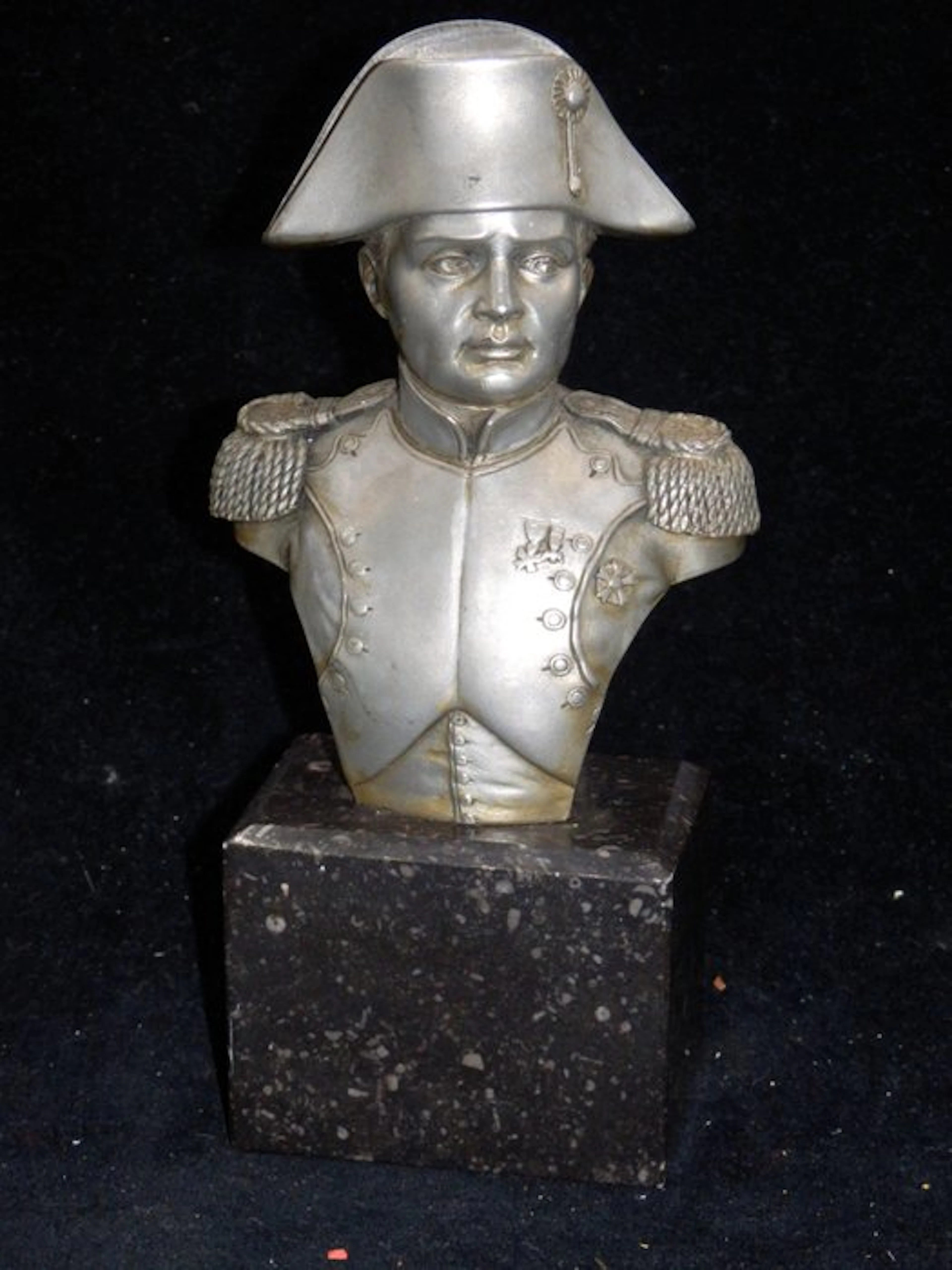 Zeer fraai Borstbeeld van Napoleon Bonaparte - Gesigneerd Praches - Sculpture