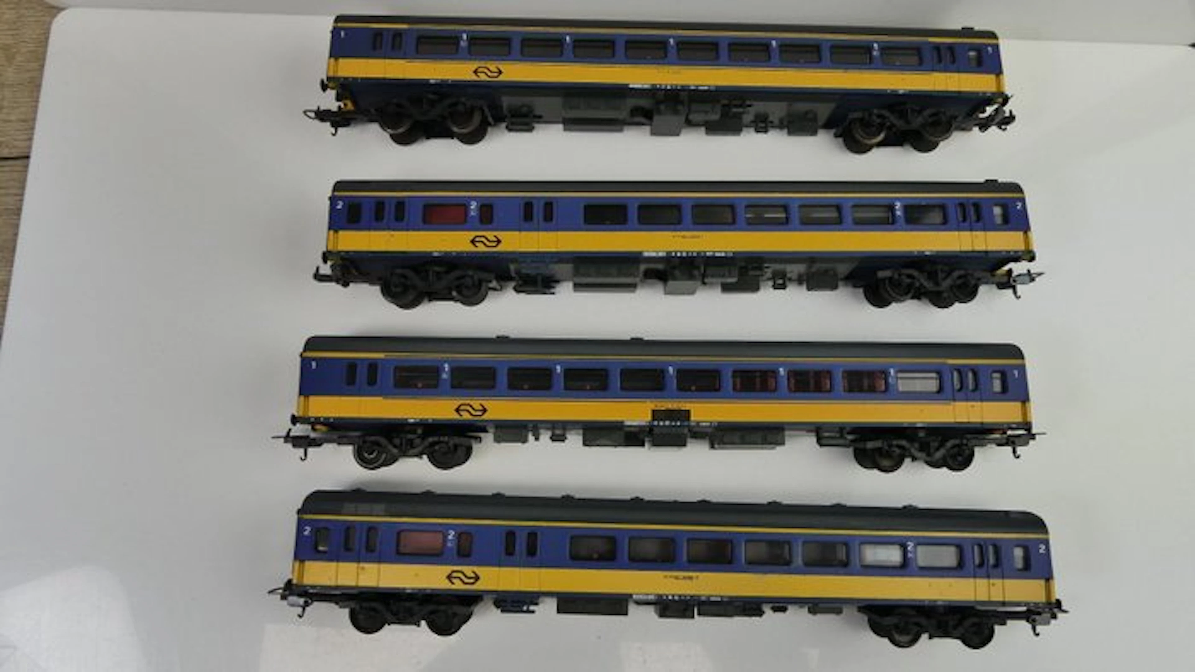 Lima H0 - Model train passenger carriage (4) - Intercity...