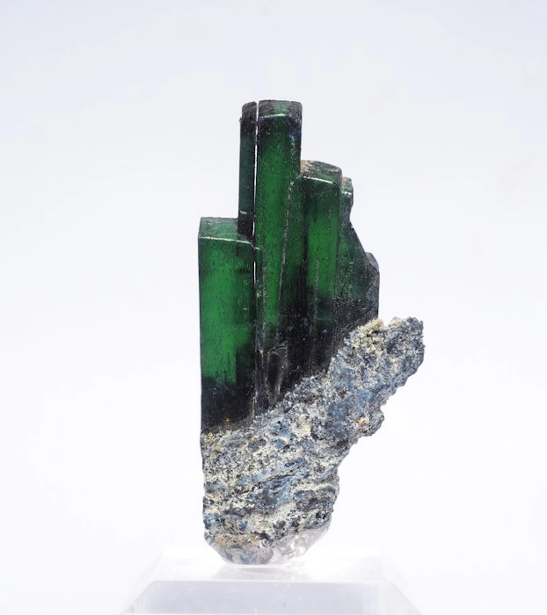 Vivianite Crystals on matrix - Height: 5 cm - Width: 2.5 cm- 15 g