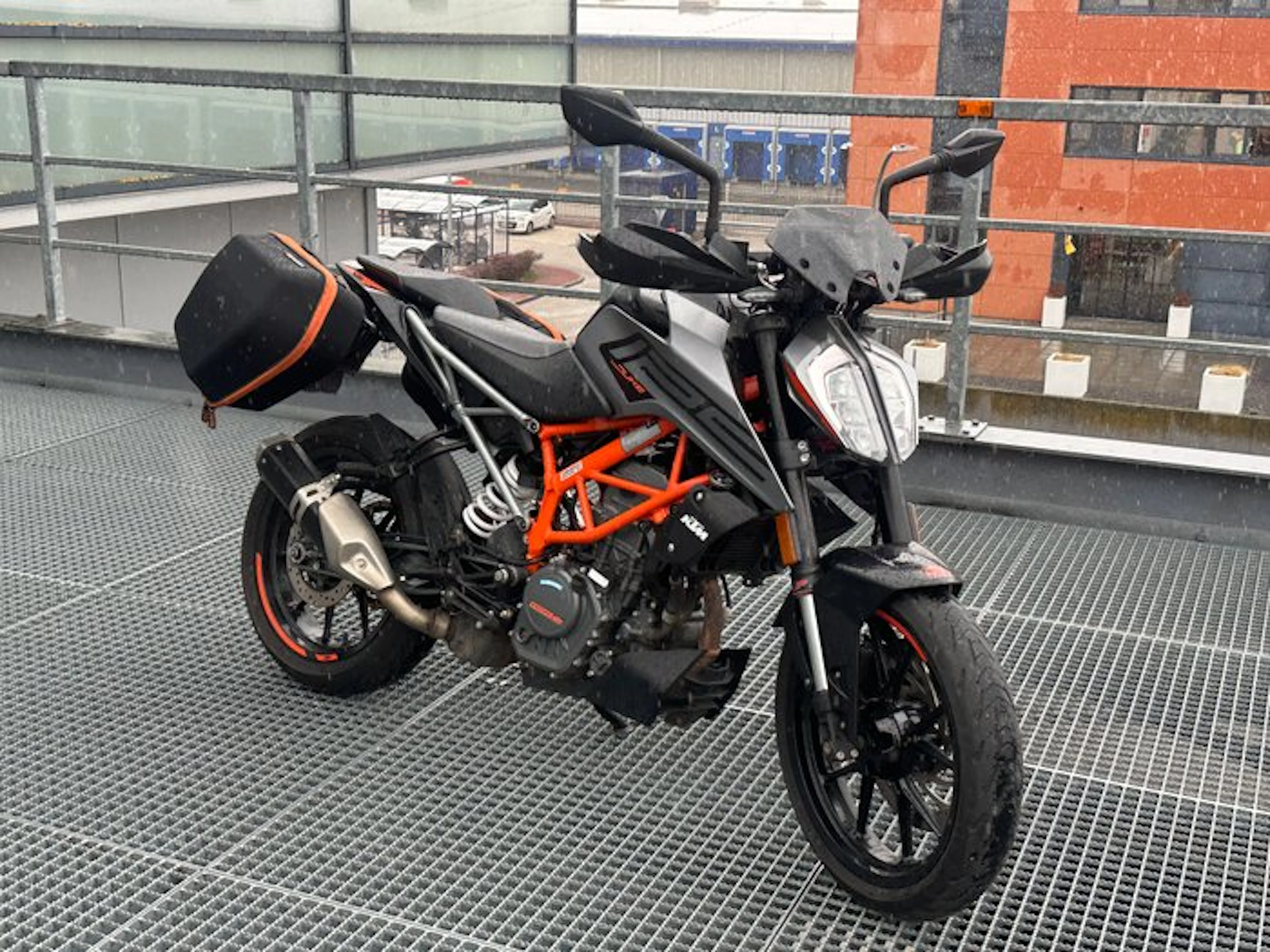 KTM - Duke - 125 cc - 2022