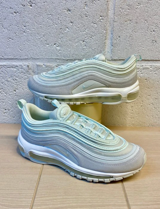 Nike - Air Max 97 Barely Green P39 - Sneakers - Size: EU 39 - New with tags