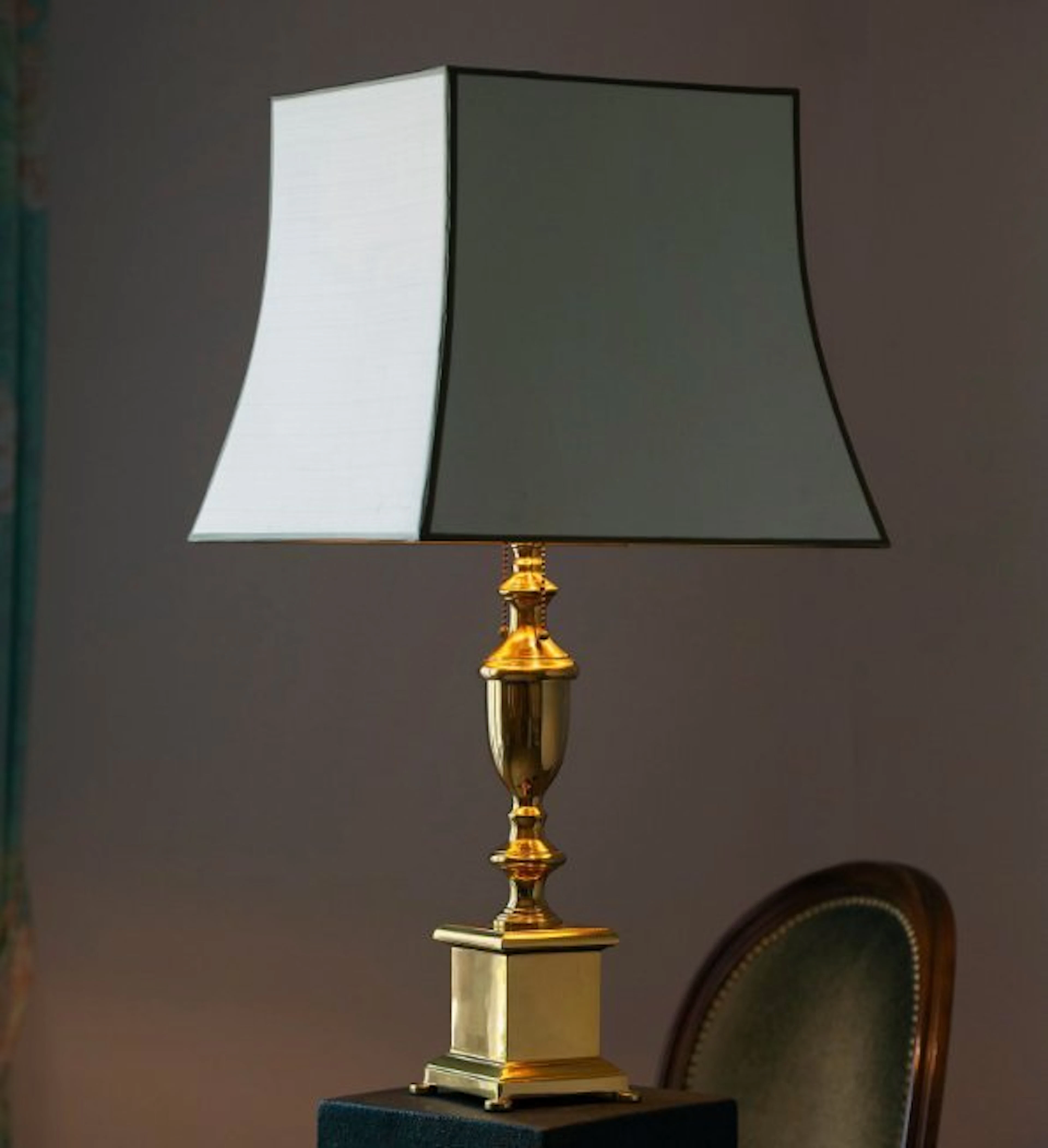 Table lamp - solid brass - Neoclassical France