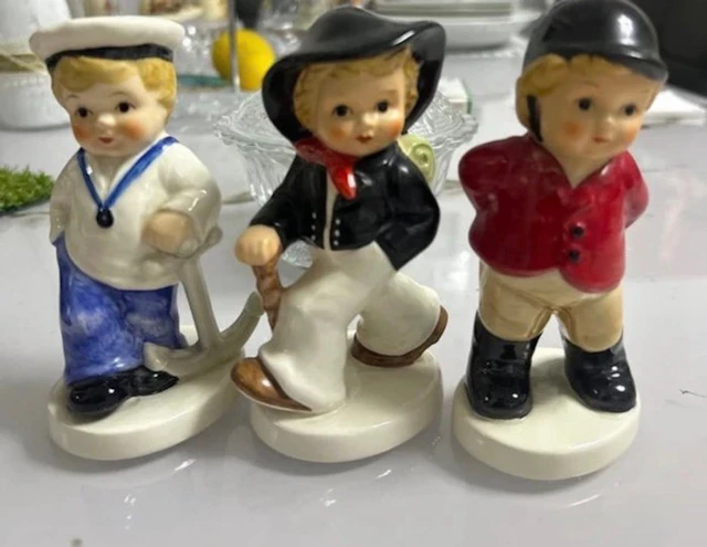 Goebel - Figurine - Drei Goebel Porzellanfiguren (Kinder) (3) - Porcelain