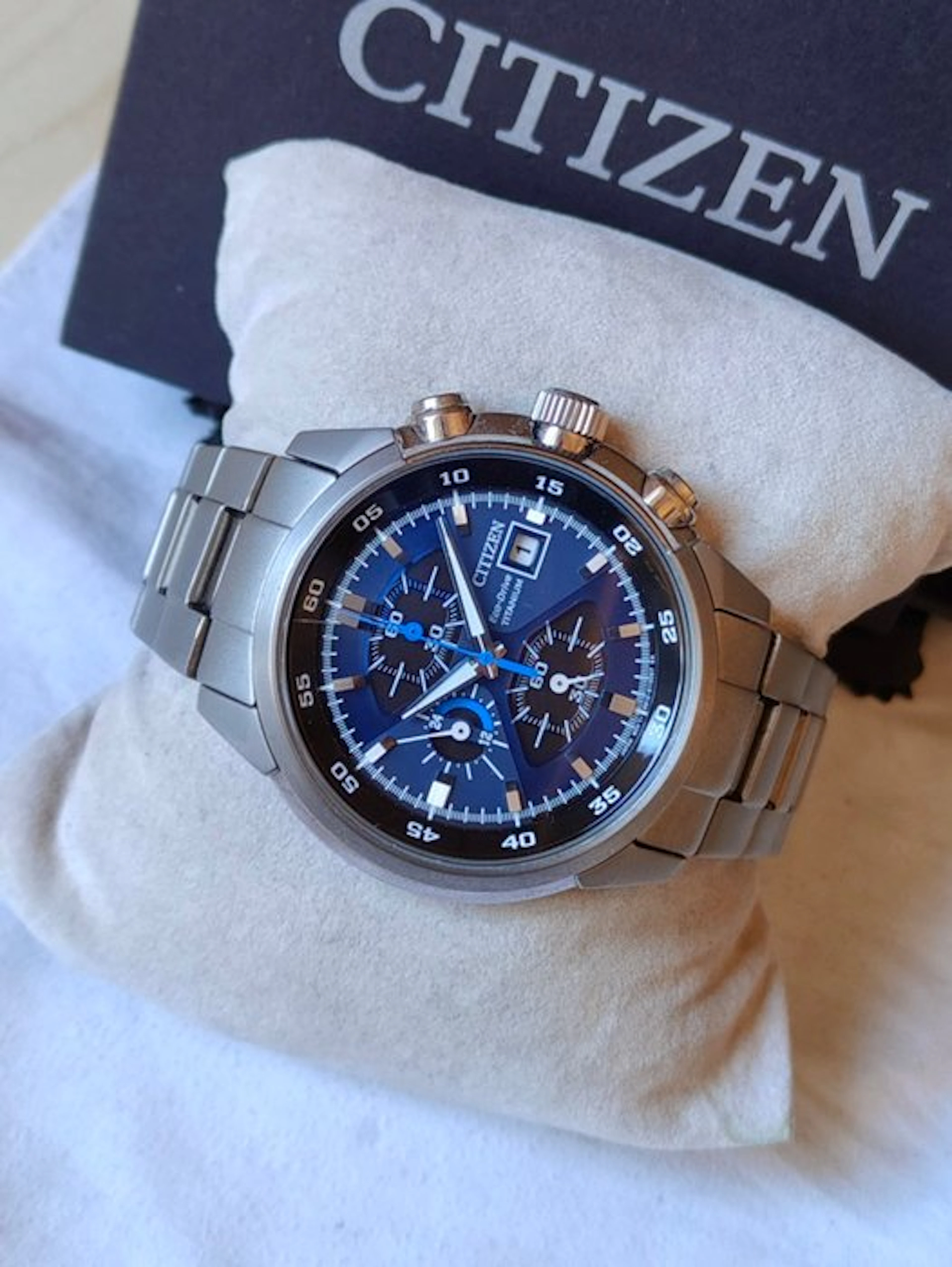 Citizen - Solar Super Titanium - No reserve price...